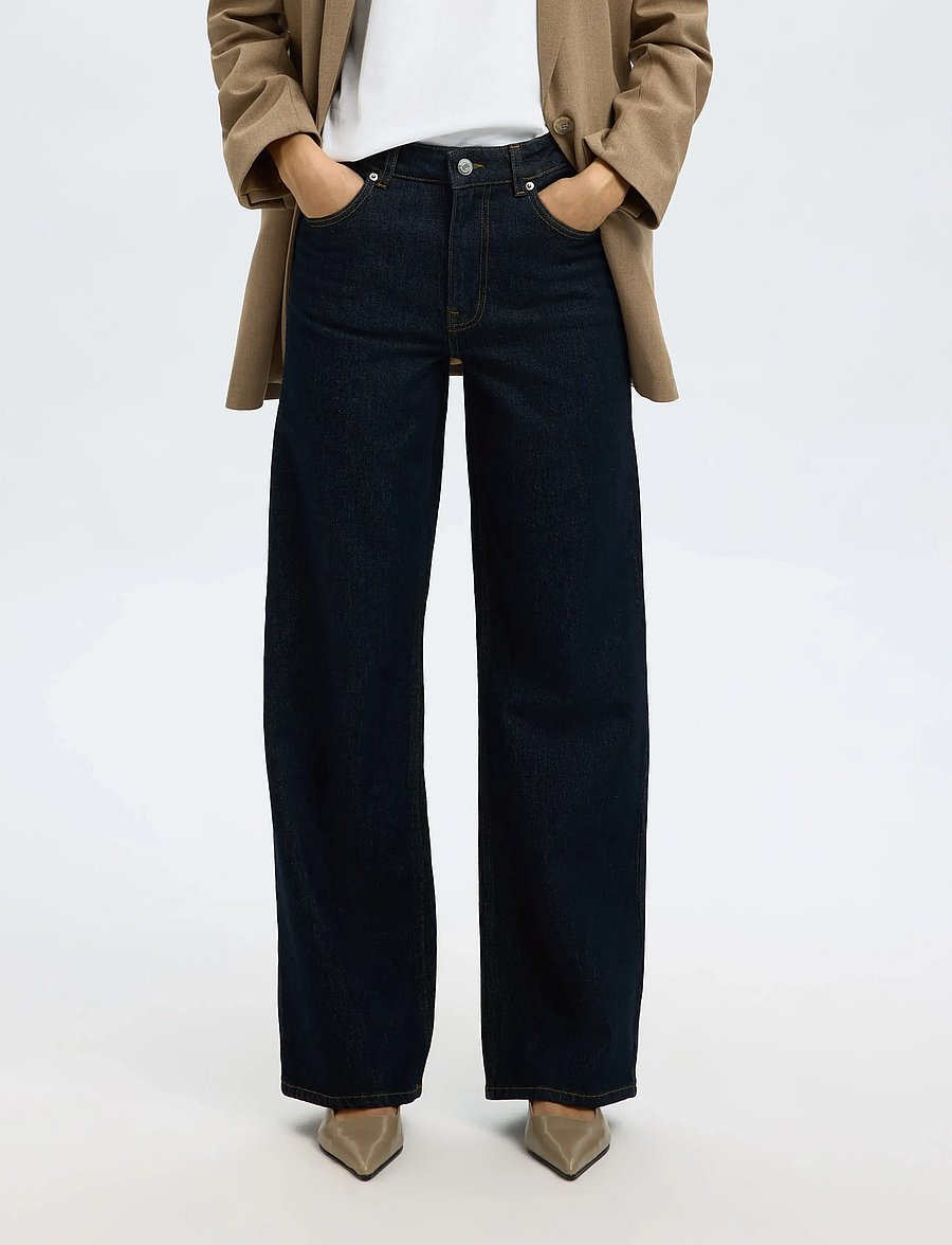 Selected - SLWWIDE BEA-KORI HW JEANS NOOS - hosen mit weitem bein - dark blue denim - 5