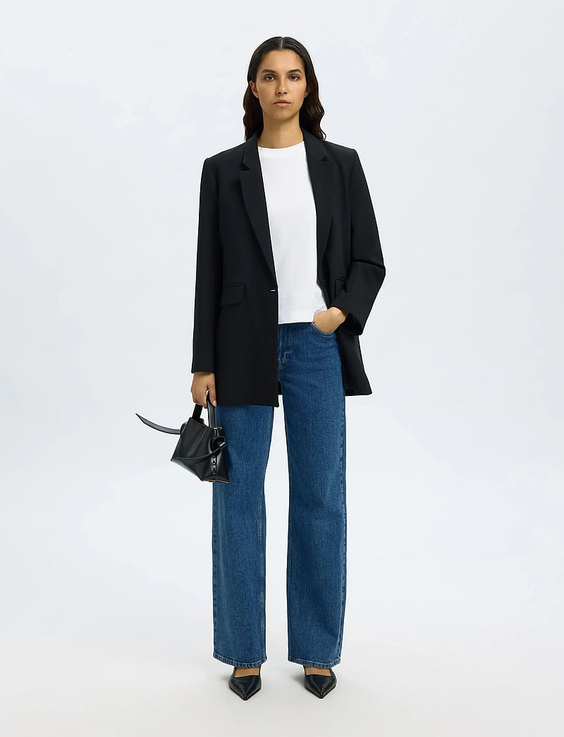 Selected - SLFWIDE BEA-KORI HW JEANS NOOS - hosen mit weitem bein - medium blue denim - 4