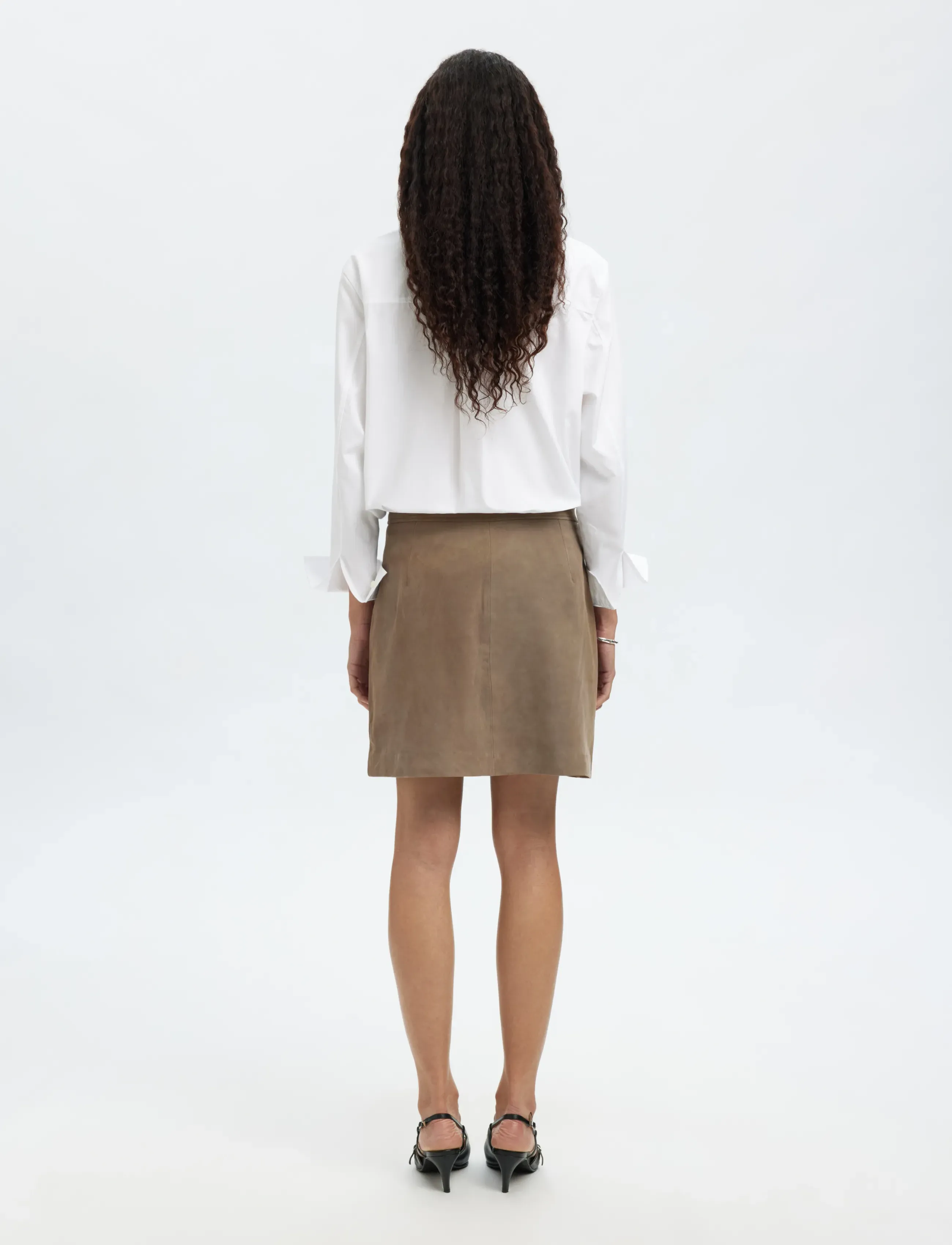 Selected - SLWKAYA MW SUEDE SKIRT NOOS - korte nederdele - fungi - 2