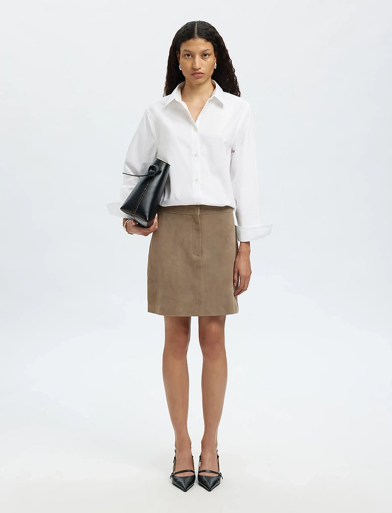 Selected - SLWKAYA MW SUEDE SKIRT NOOS - kurze röcke - fungi - 5