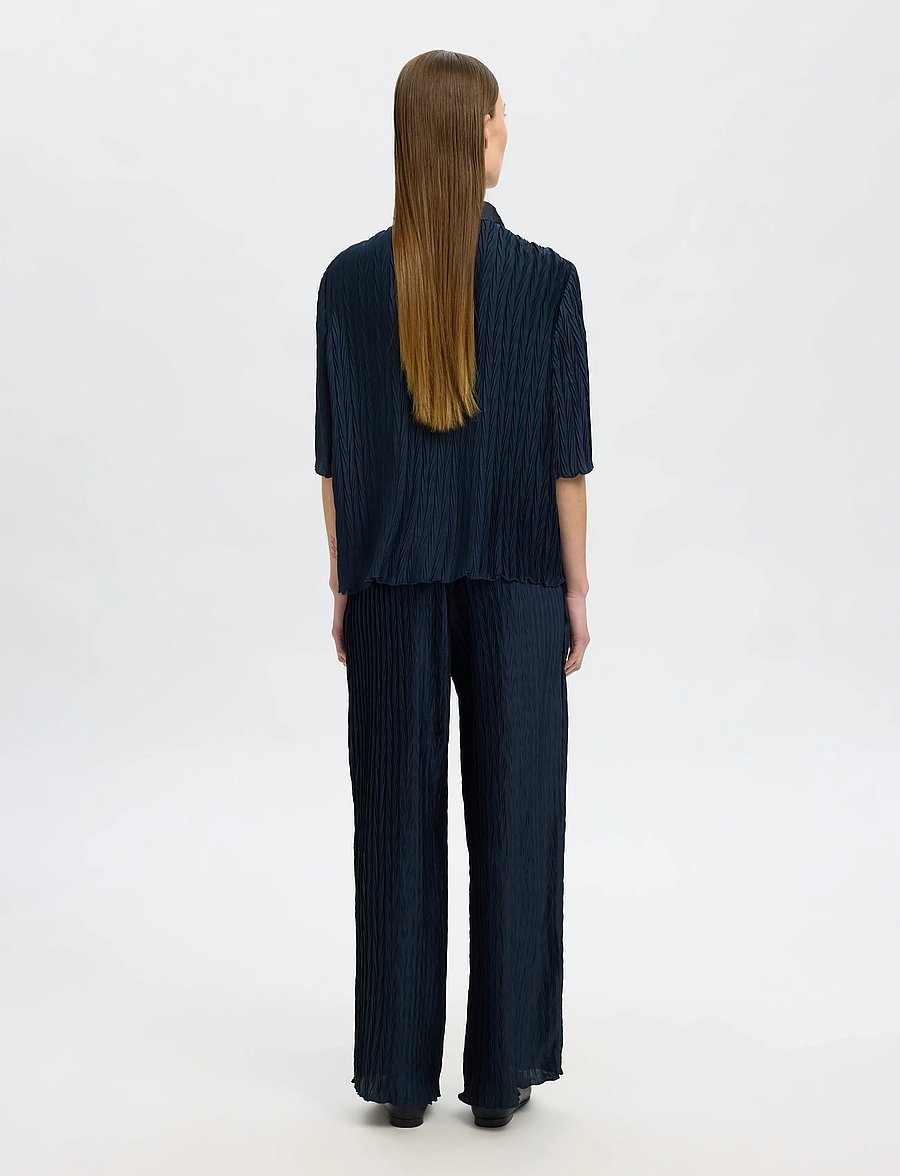 Selected - SLFELMA HW WIDE PLISSE PANT B - wide leg trousers - dark sapphire - 2