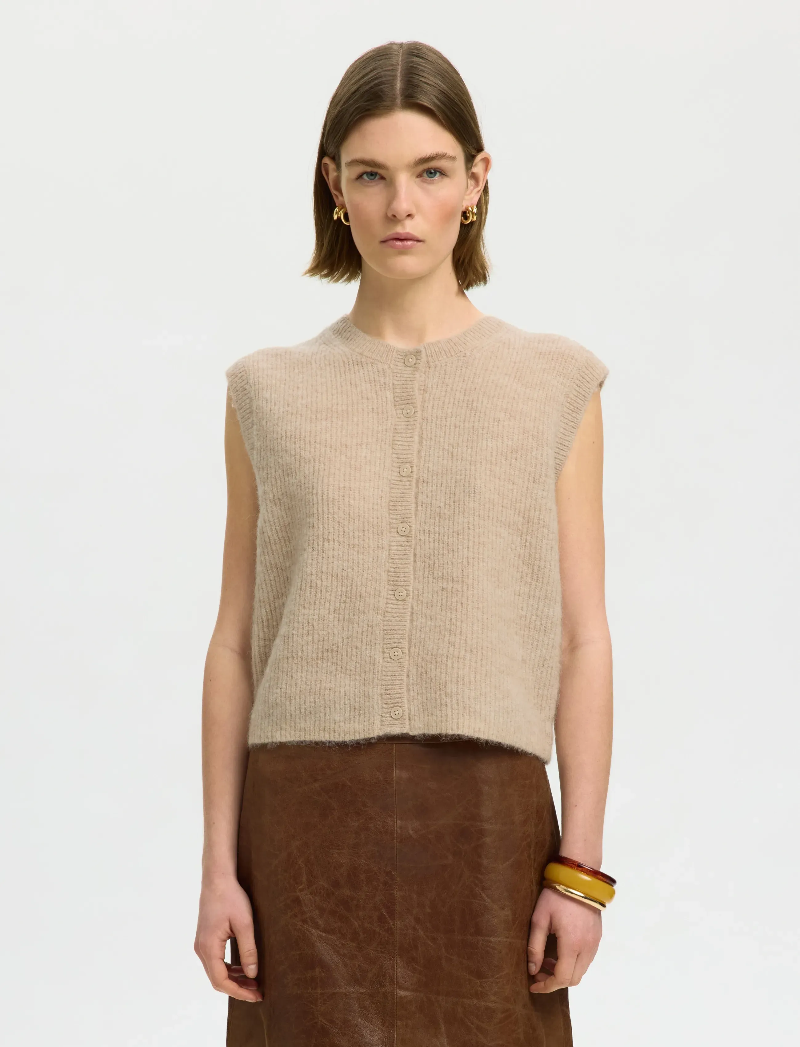 Selected Slwlulu Sl Button O-Neck Vest Noos, S, Beige, Veste > Strikkede Veste, Dame