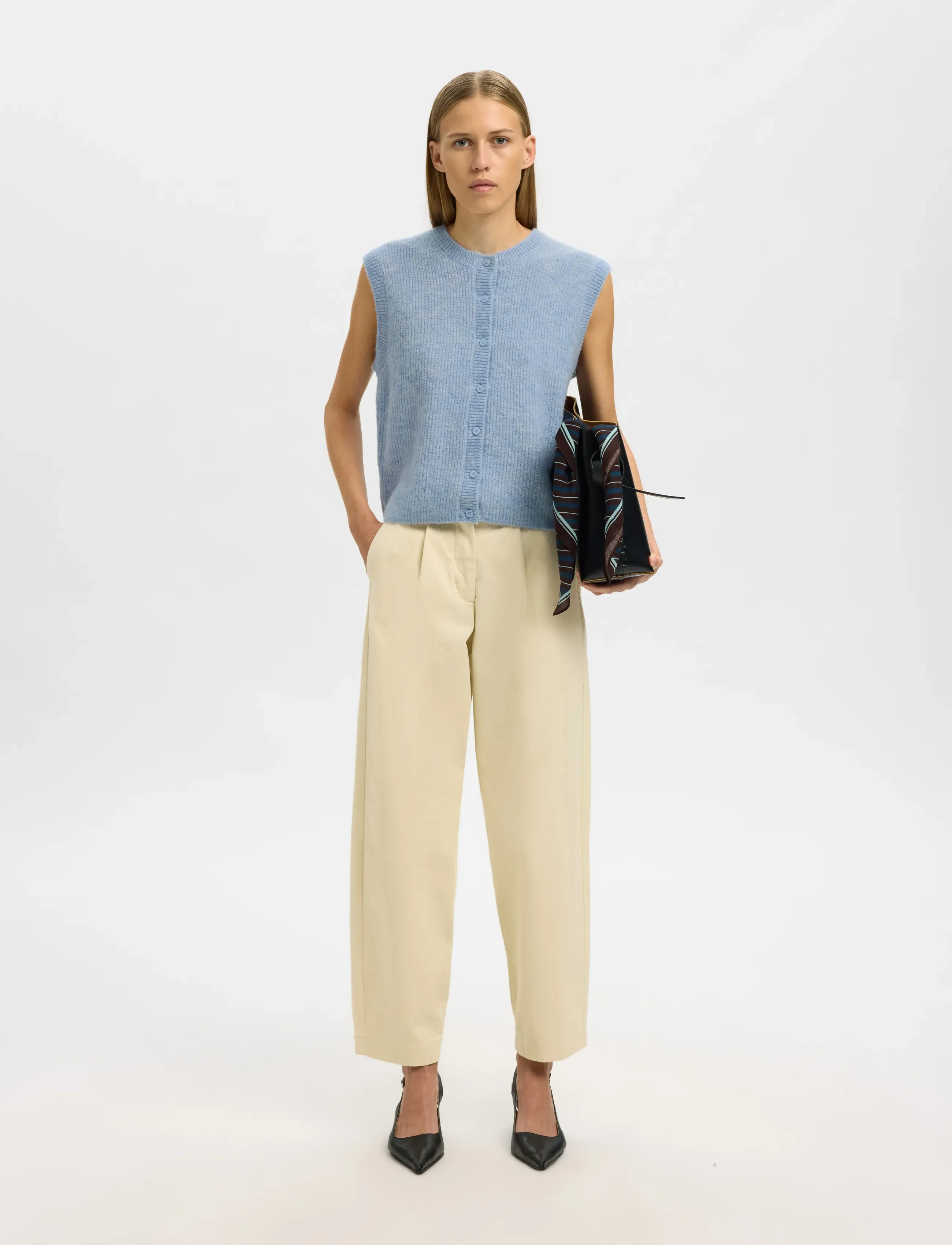 Selected - SLWLULU SL BUTTON O-NECK VEST NOOS - strikveste - cashmere blue - 4