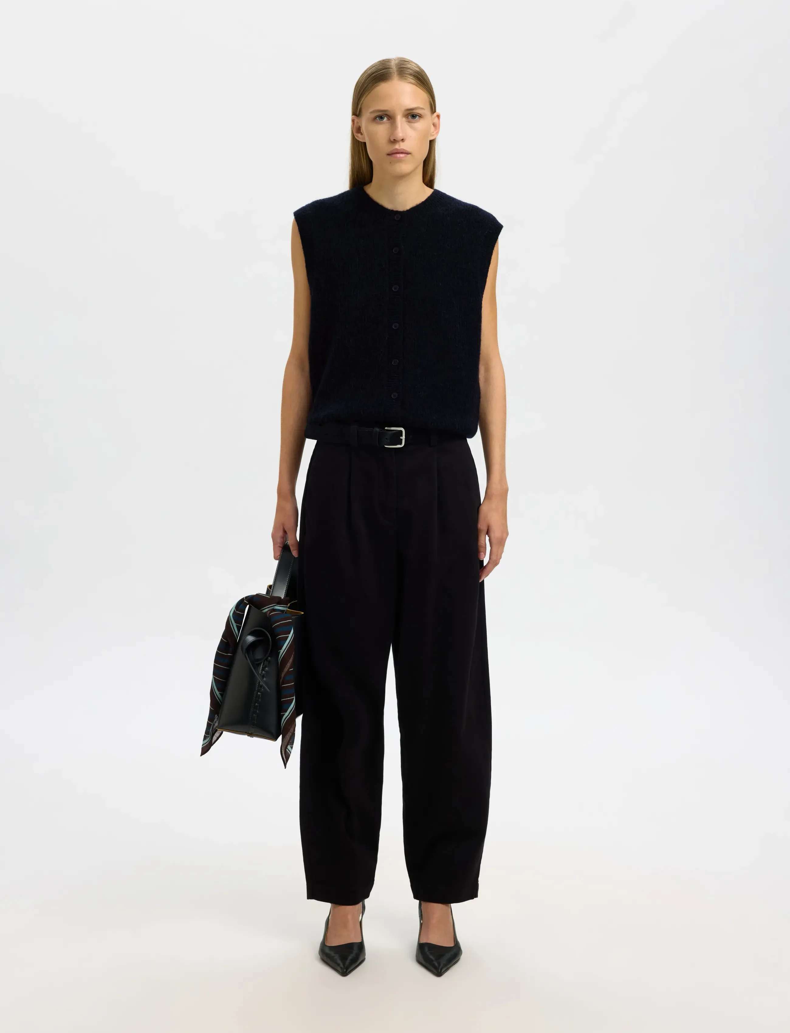 Selected - SLWLULU SL BUTTON O-NECK VEST NOOS - strickwesten - dark sapphire - 5