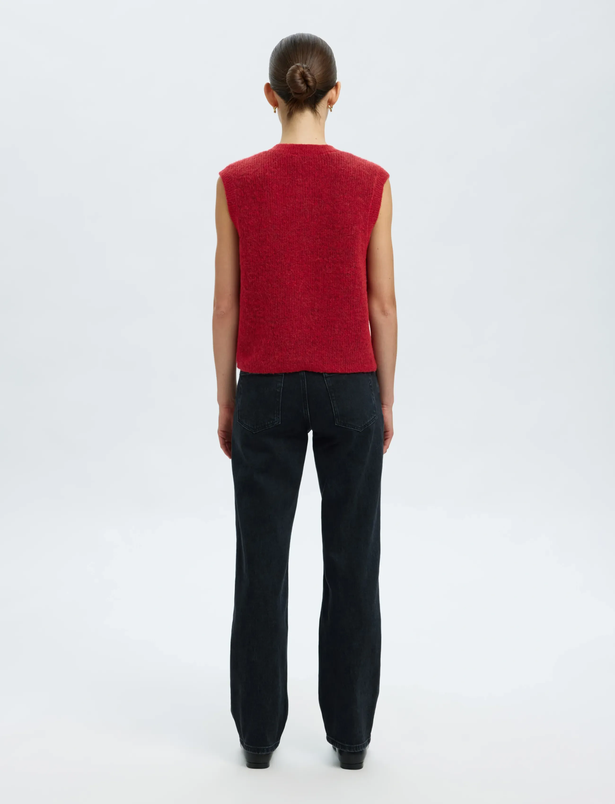 Selected - SLWLULU SL BUTTON O-NECK VEST NOOS - strikveste - equestrian red - 2