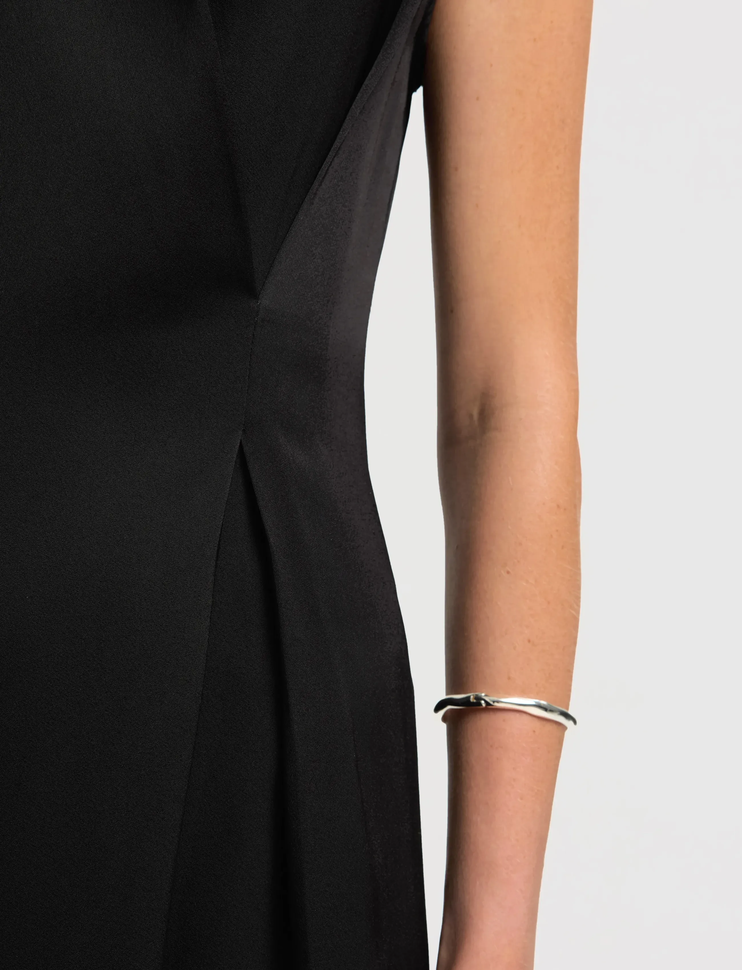 Selected - SLFLAURINA REGULAR ONE SHOULDER DRESS B - cocktailkleider - black - 3