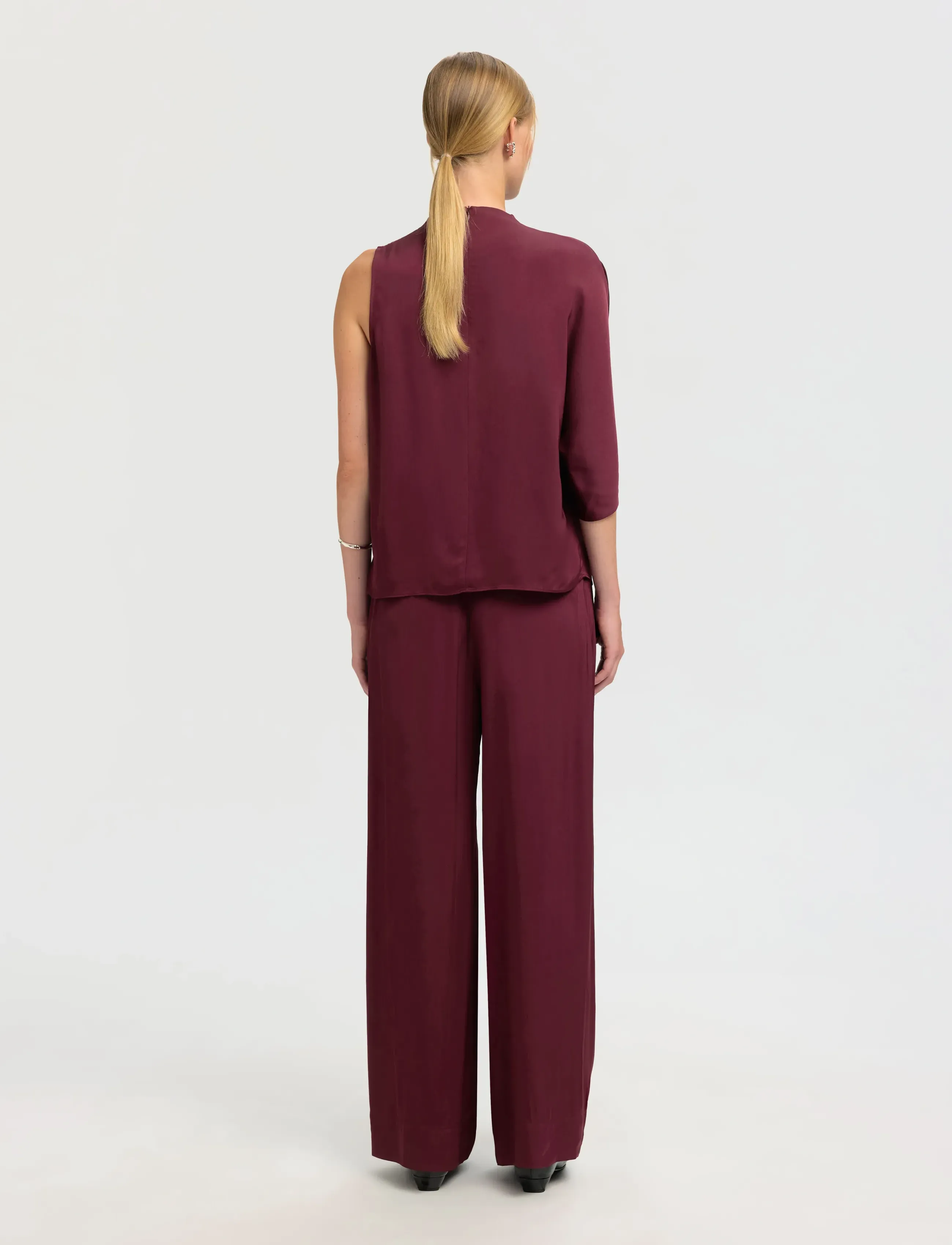 Selected - SLFLAURINA ONE SHOULDER COWL TOP B - palaidinės trumpomis rankovėmis - fig - 2
