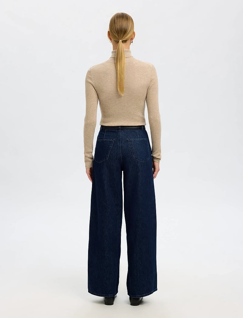 Selected - SLFEXTRA WIDE MELLA-BORA HW JEANS - hosen mit weitem bein - dark blue denim - 2