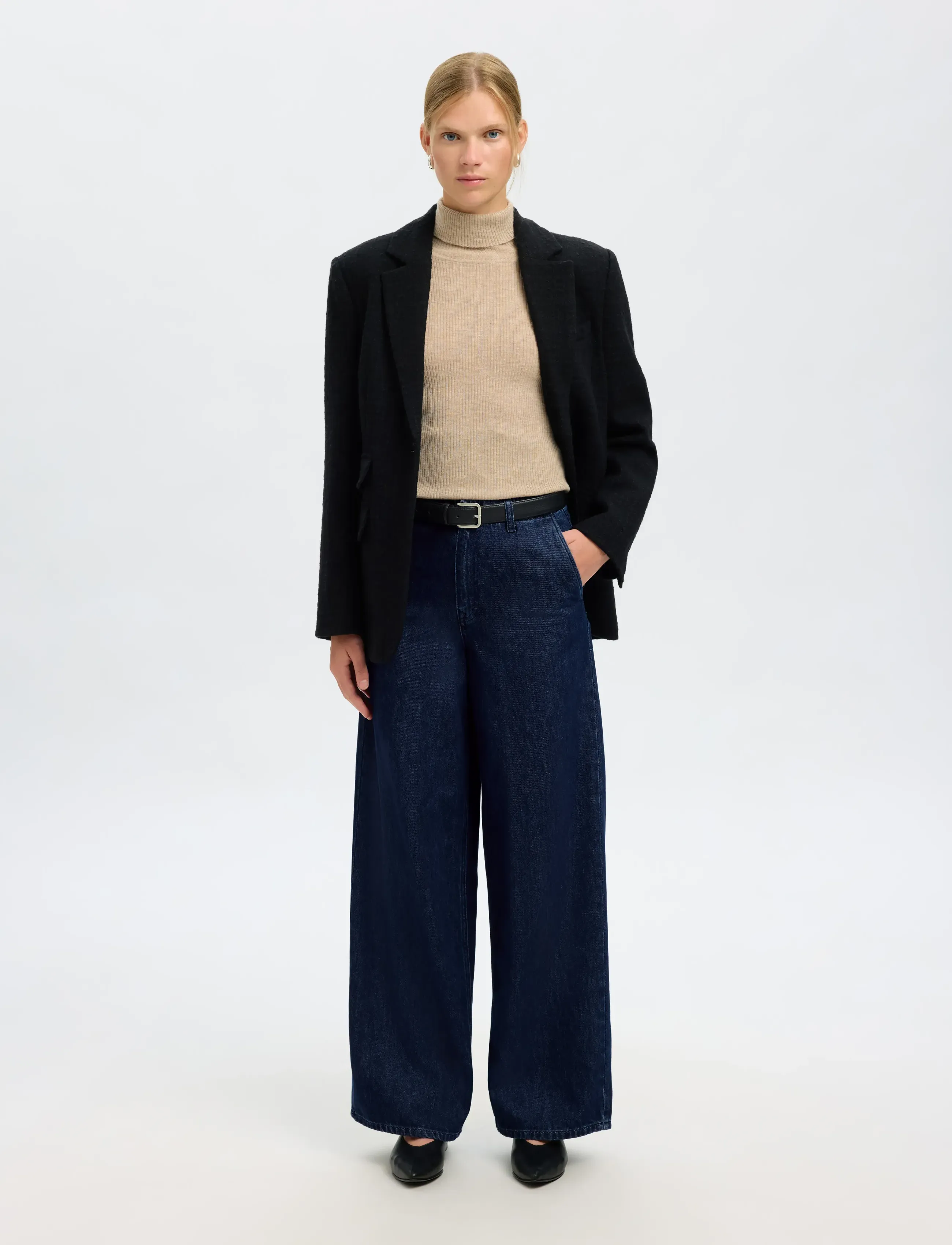 Selected - SLFEXTRA WIDE MELLA-BORA HW JEANS - hosen mit weitem bein - dark blue denim - 3