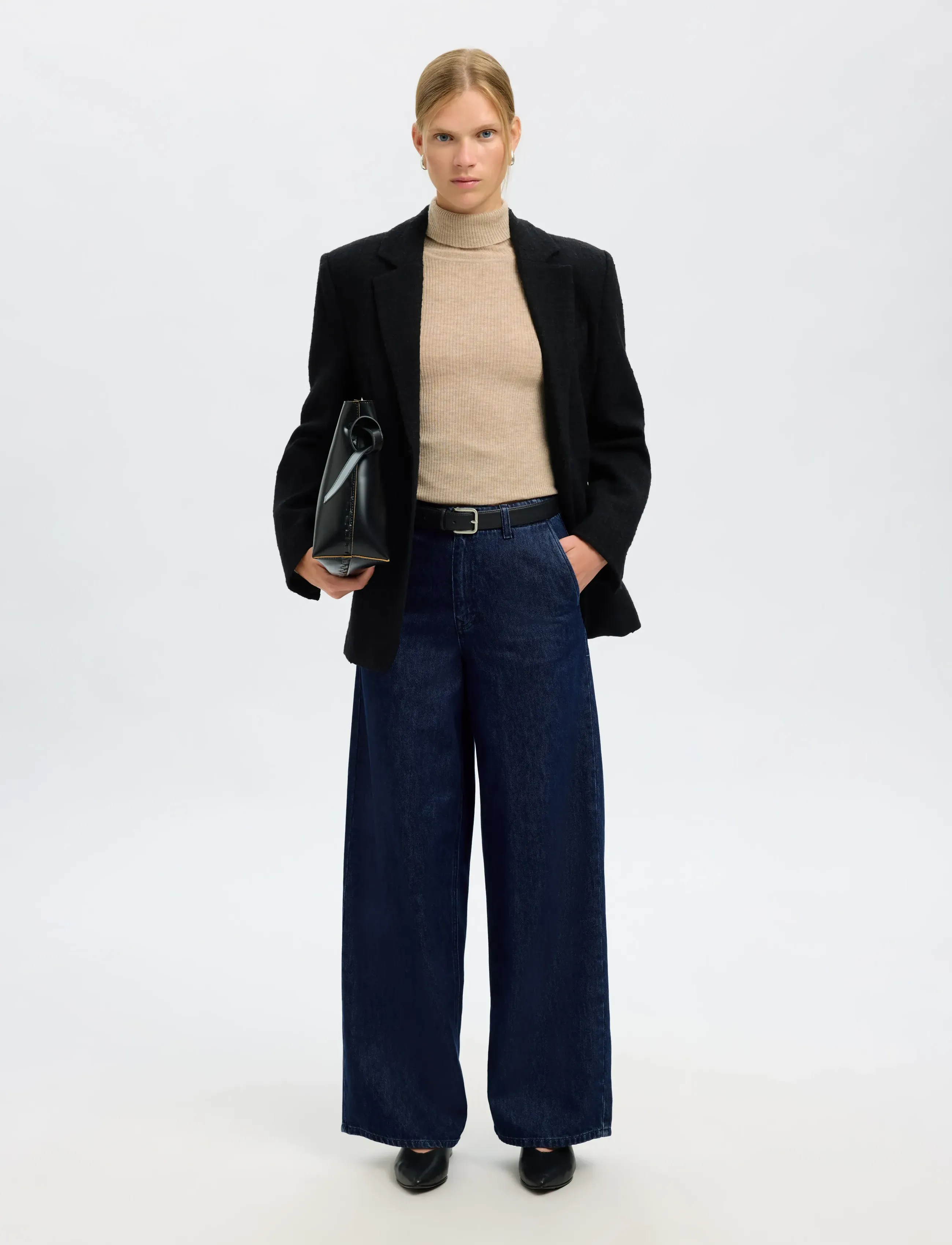 Selected - SLFEXTRA WIDE MELLA-BORA HW JEANS - hosen mit weitem bein - dark blue denim - 5