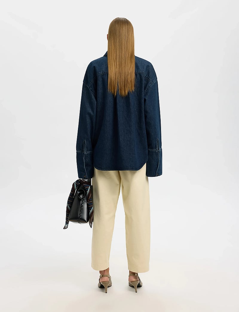 Selected - SLFOVERSIZED MELLA-BORA DENIM SHIRT - jeanshemden - dark blue denim - 2