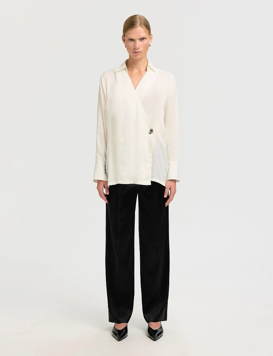 Selected - SLFJOLLY LS WRAP TOP B - langärmlige hemden - gardenia - 4