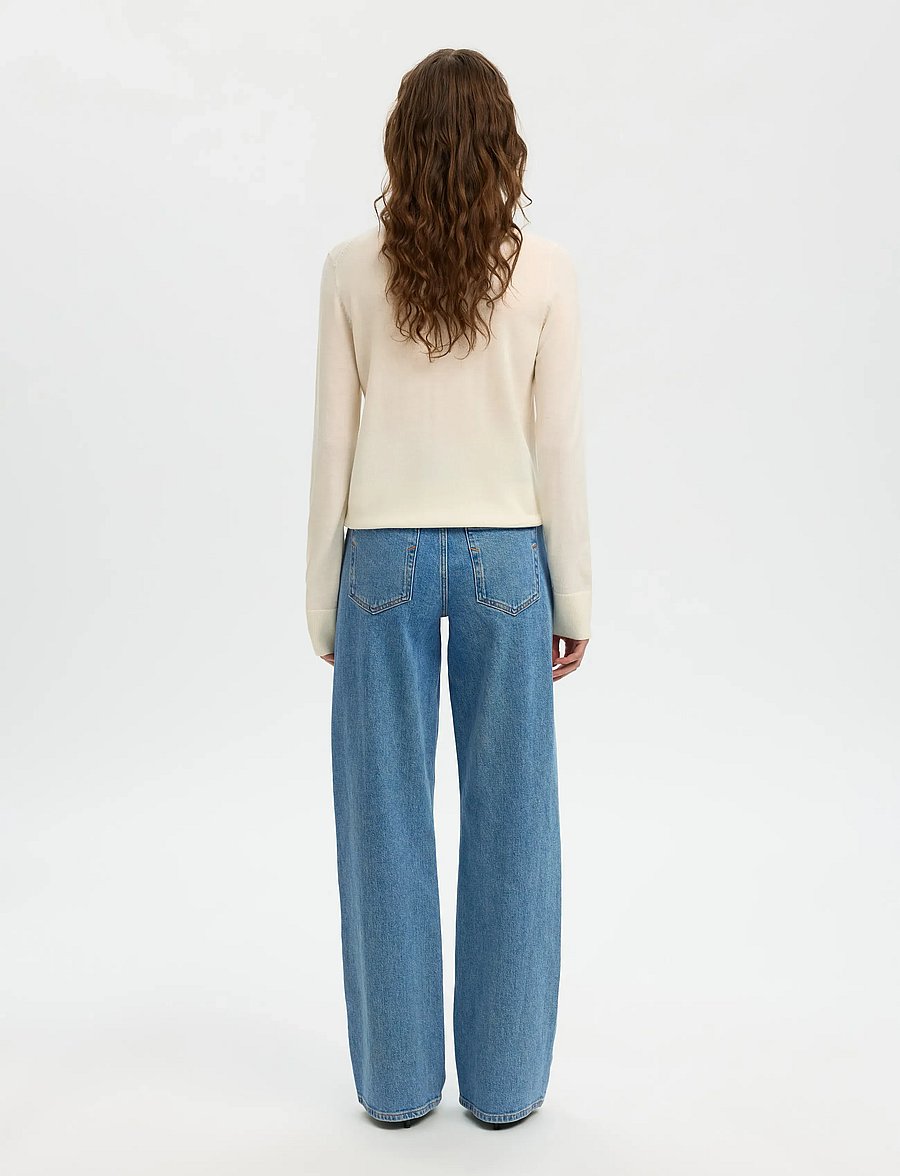 Selected - SLWWIDE BEA-KORI LIGHT BL HW JEANS NOOS - pantalons larges - light blue denim - 2