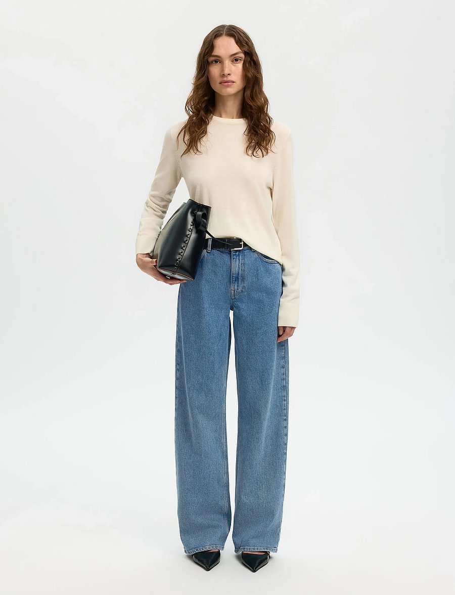 Selected - SLWWIDE BEA-KORI LIGHT BL HW JEANS NOOS - pantalons larges - light blue denim - 4