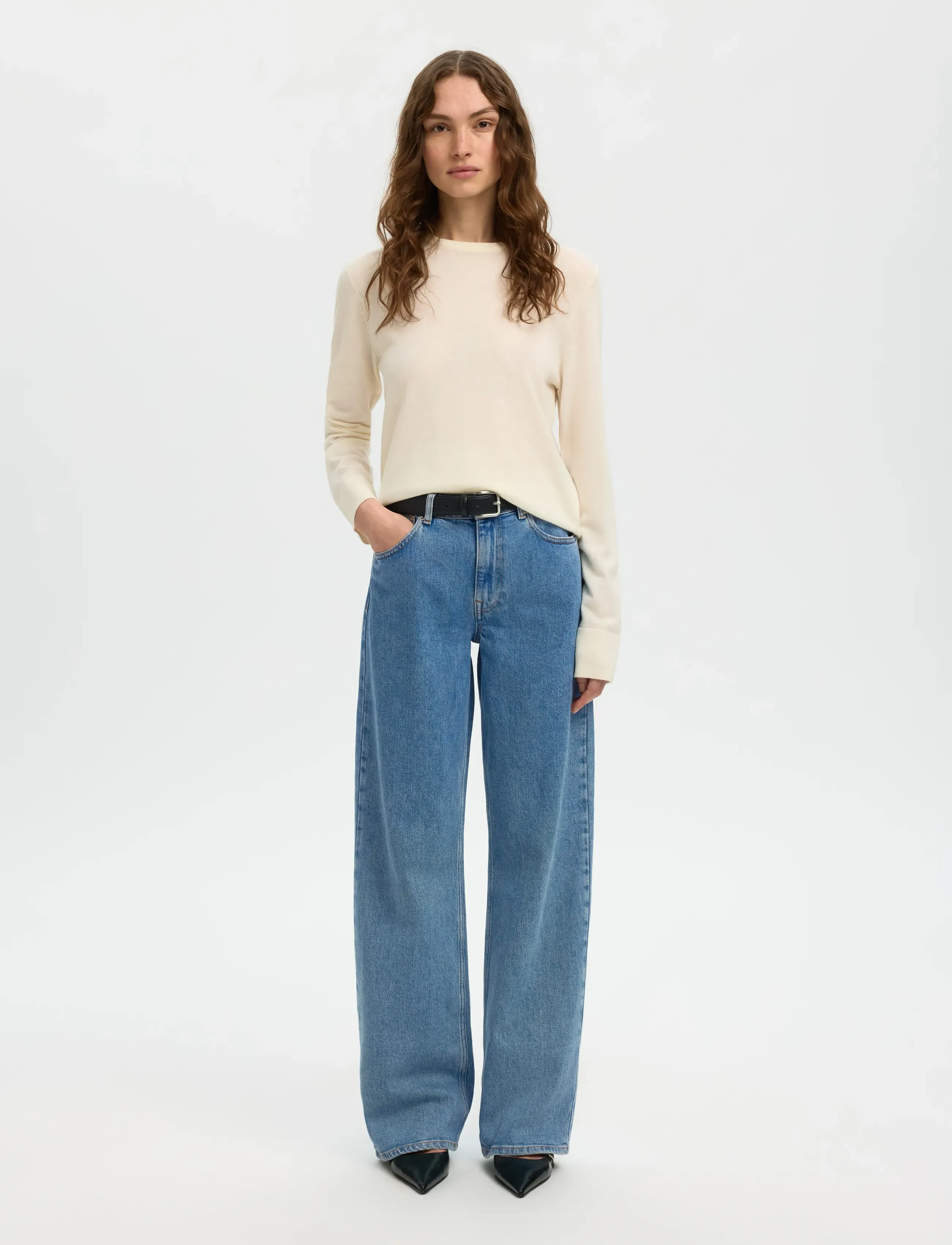 Selected - SLWWIDE BEA-KORI LIGHT BL HW JEANS NOOS - brede jeans - light blue denim - 5