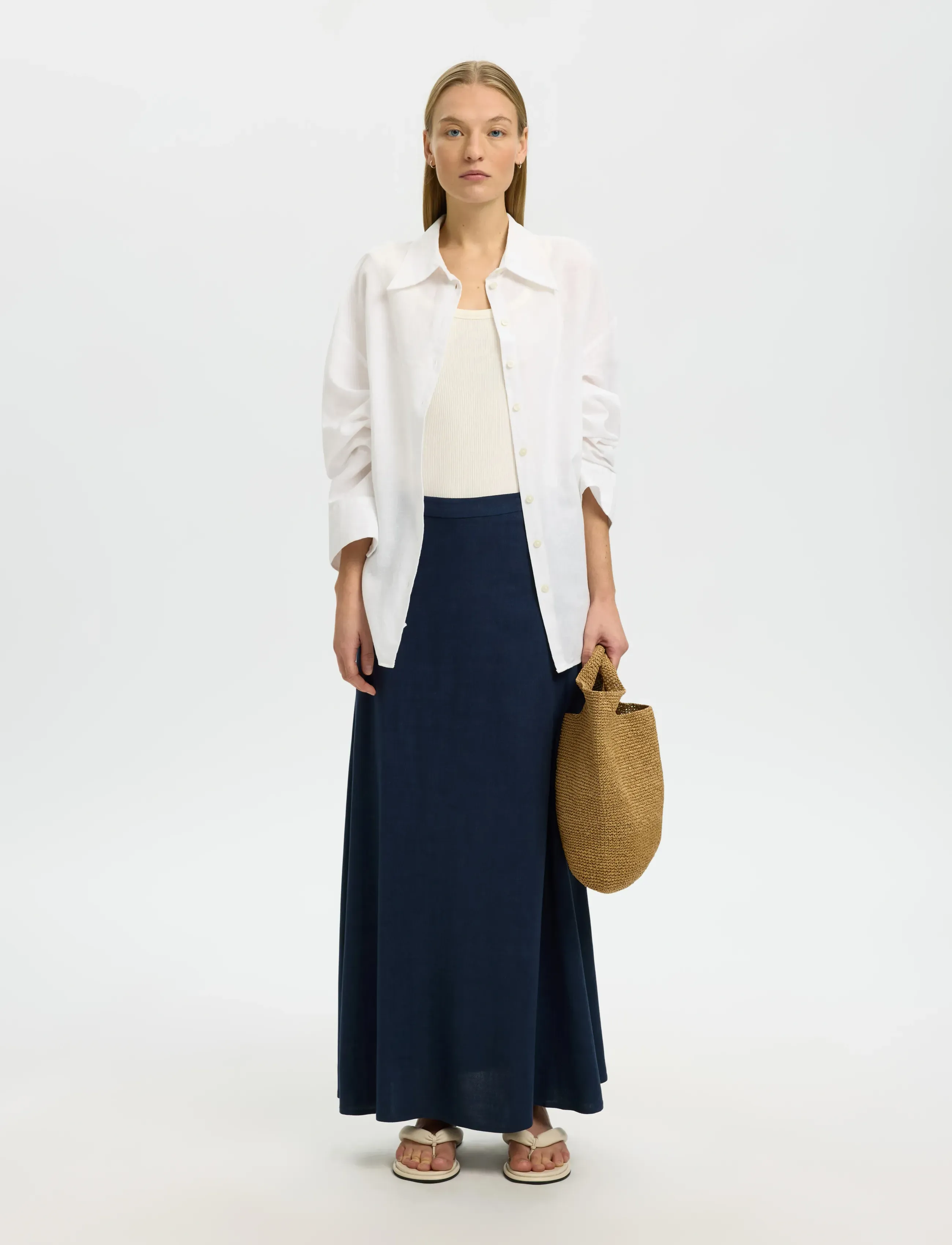 Selected - SLFVIVA HW ANKLE LINEN BLEND SKIRT NOOS - maxi nederdele - dark sapphire - 5