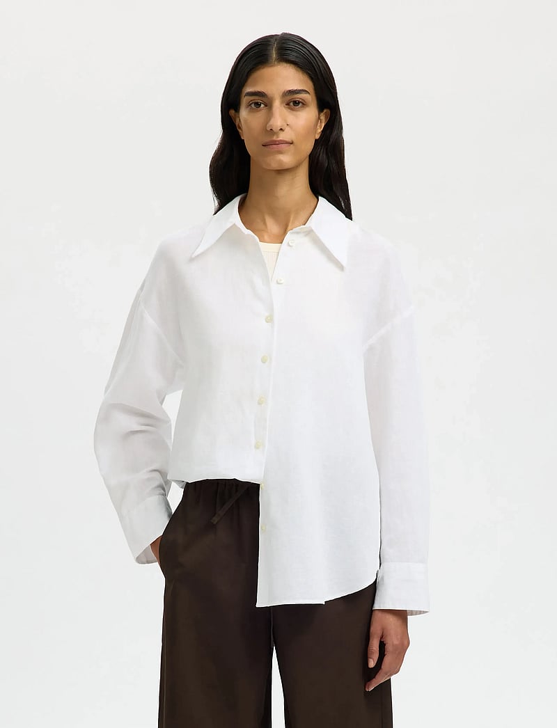 Selected - SLFCLEO OVERSIZE LINEN BLEND SHIRT NOOS - pikkade varrukatega särgid - bright white - 0
