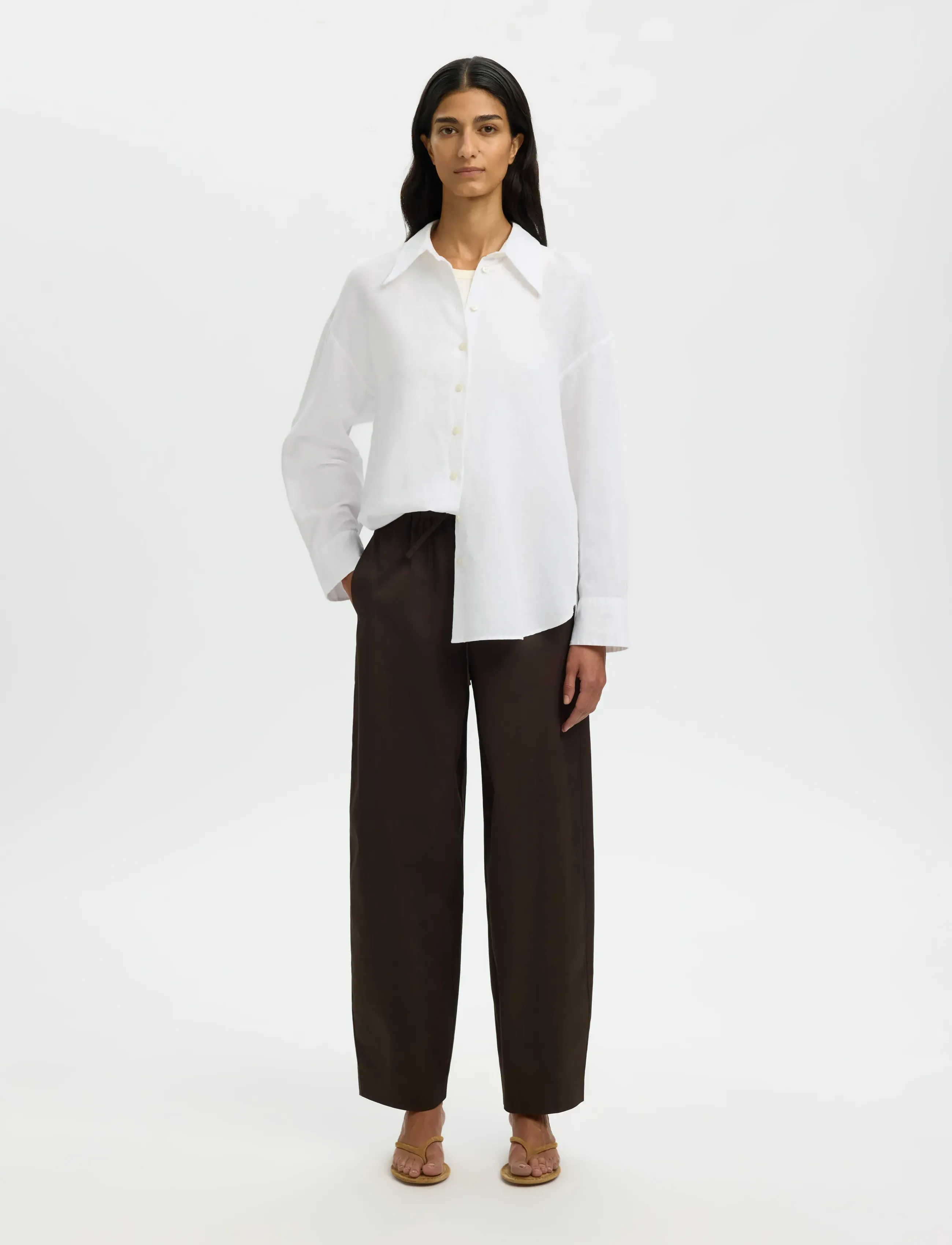 Selected - SLWCLEO OVERSIZE LINEN BLEND SHIRT NOOS - chemises à manches longues - bright white - 3