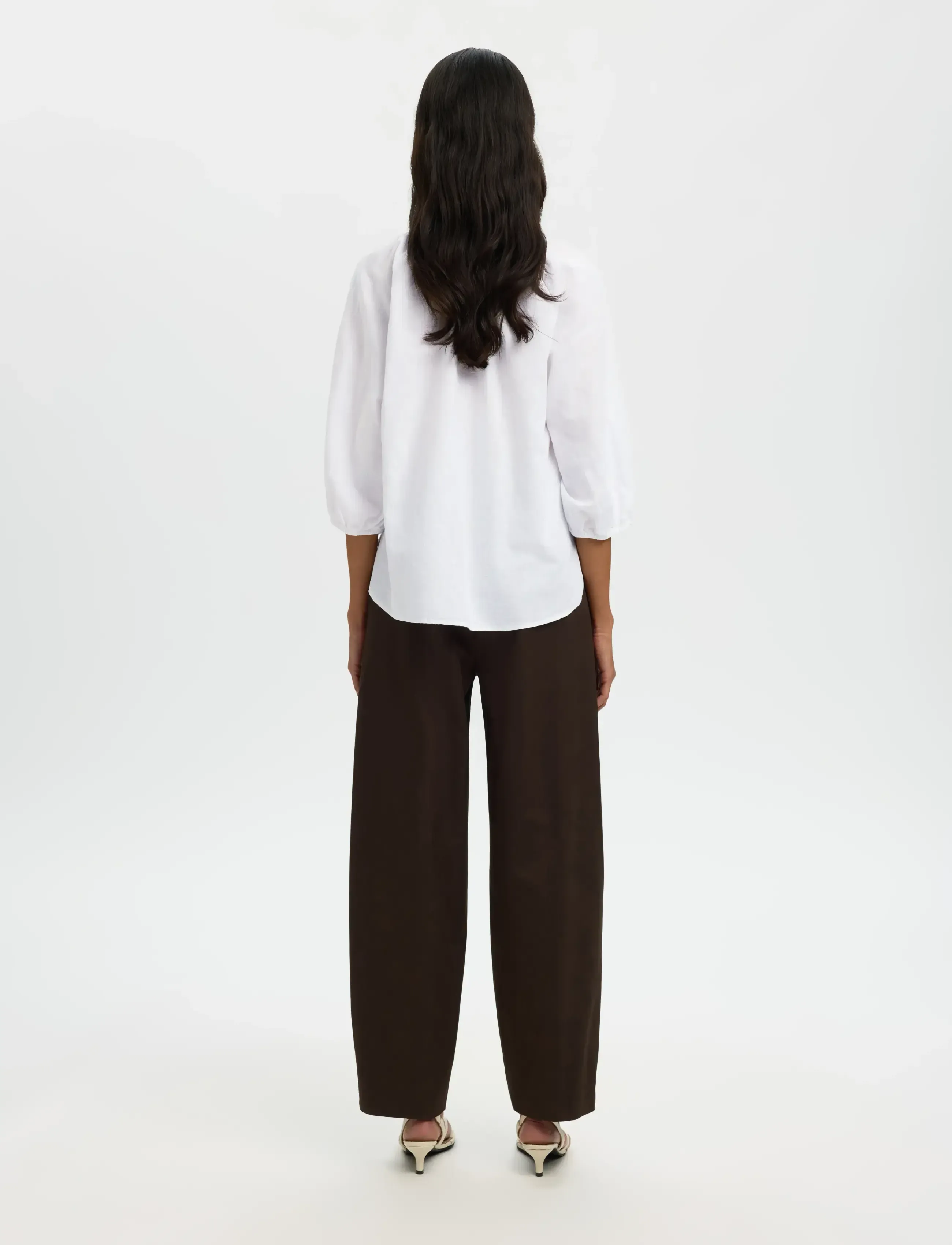 Selected - SLWCLEO-ALBERTA LINEN BLEND SHIRT NOOS - long sleeved blouses - bright white - 2