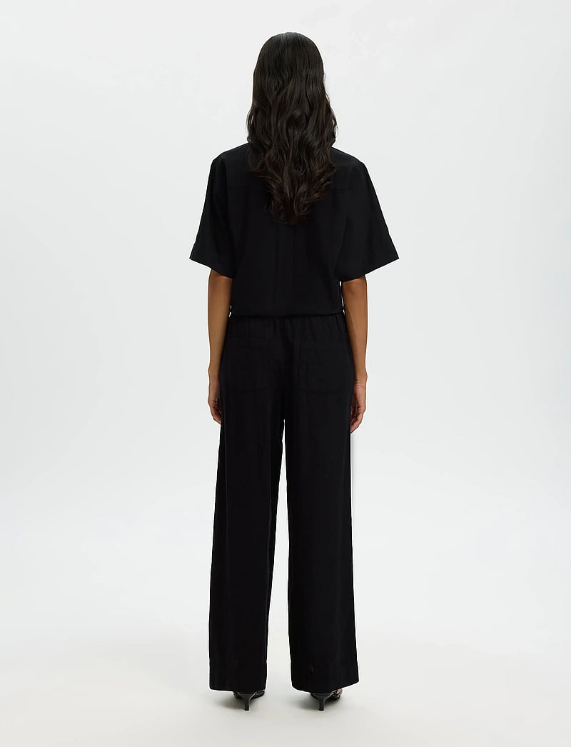 Selected - SLFLUISA MW WIDE LINEN BLEND PANT NOOS - linnebyxor - black - 2