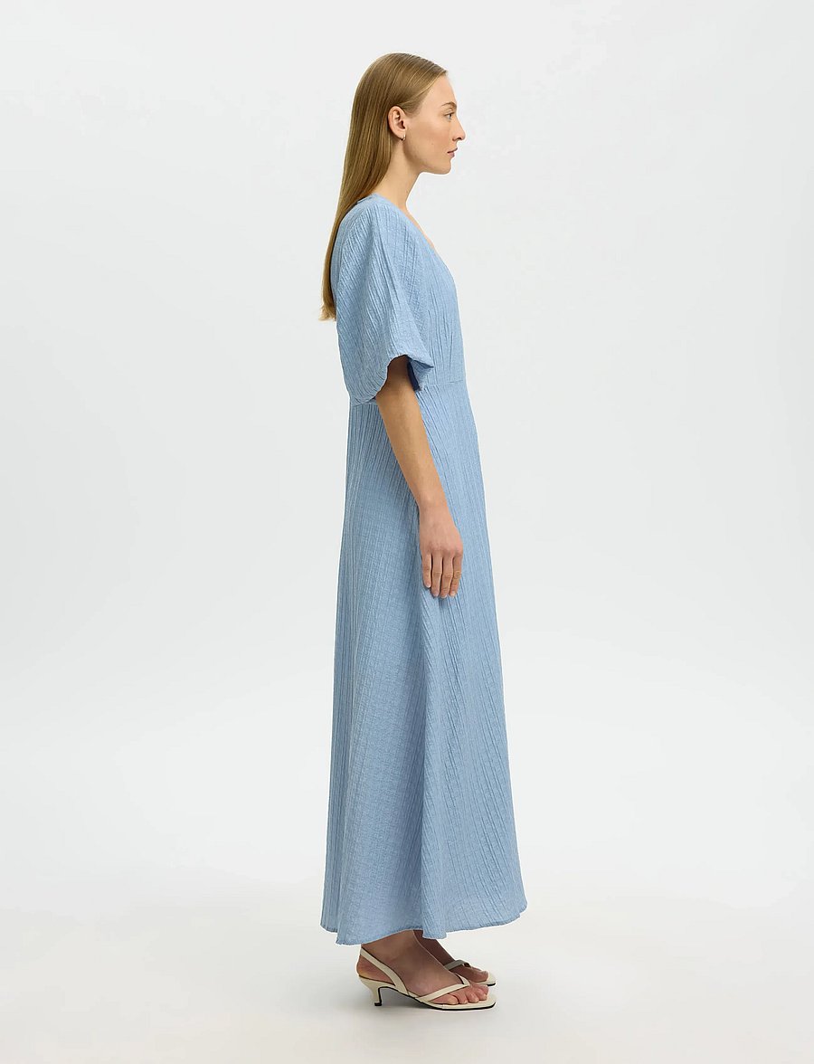 Selected - SLWMADDIE SS CLOSED BACK MIDI DRESS NOOS - midi kjoler - dusty blue - 5