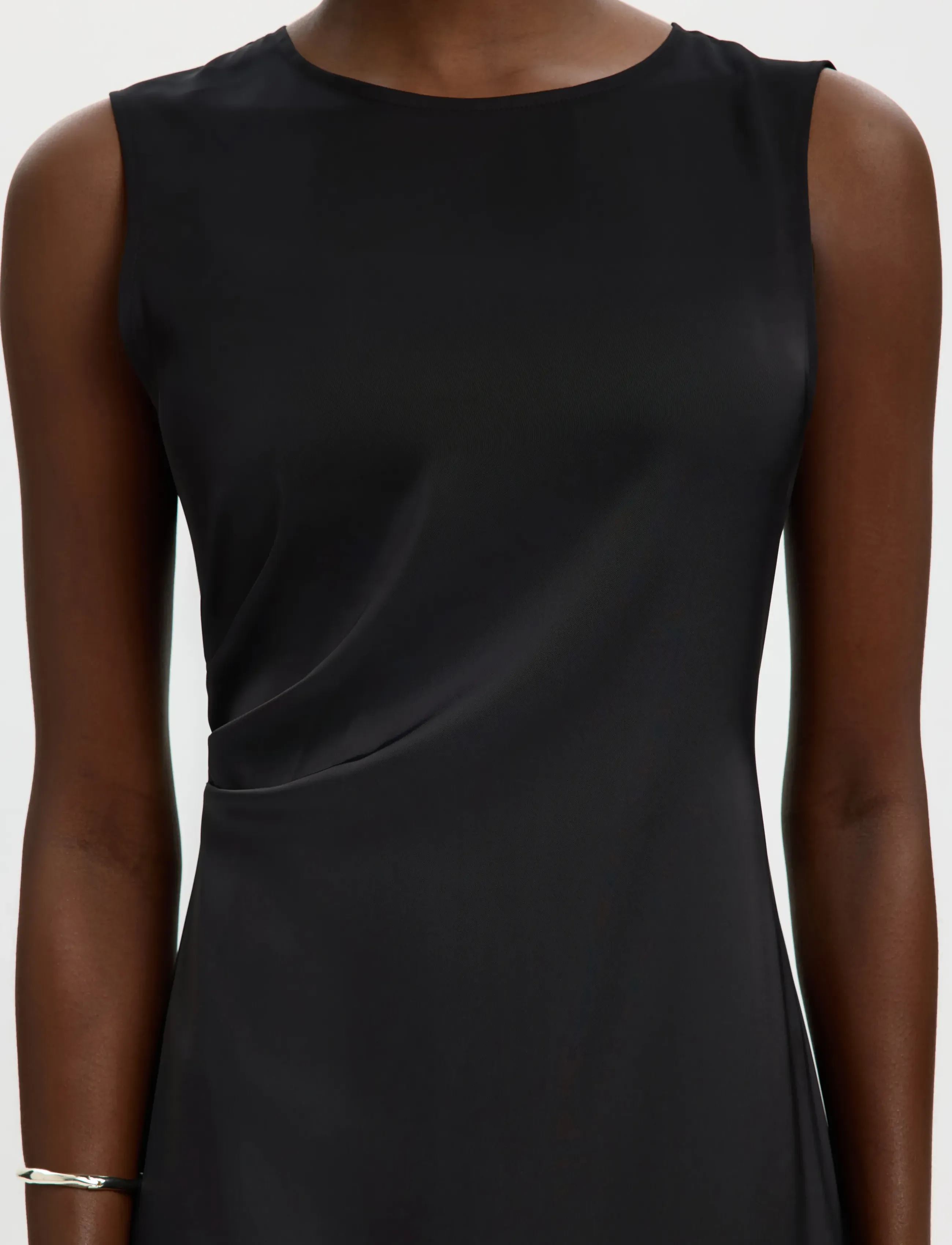 Selected - SLFCHLOE SLIM SL O-NECK MIDI DRESS NOOS - cocktail dresses - black - 4