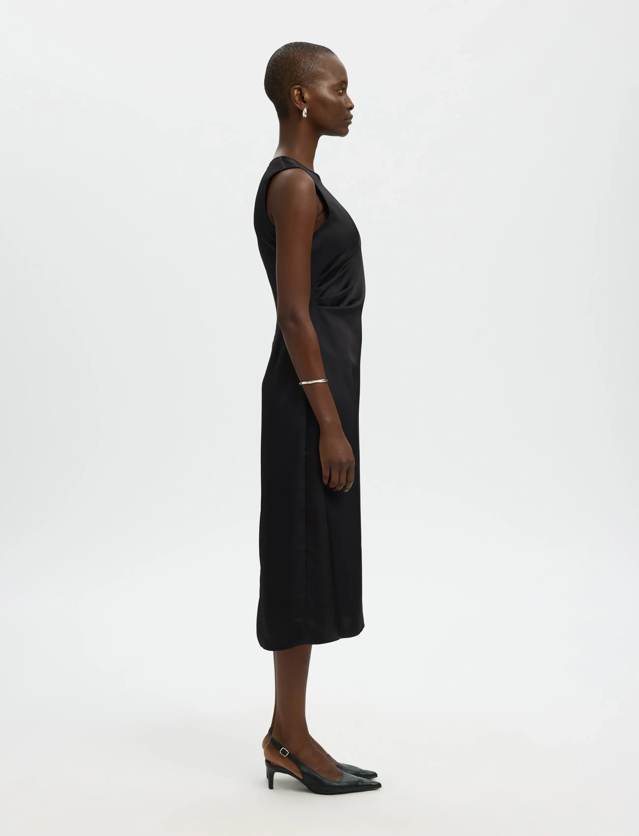 Selected - SLFCHLOE SLIM SL O-NECK MIDI DRESS NOOS - cocktailkleider - black - 5