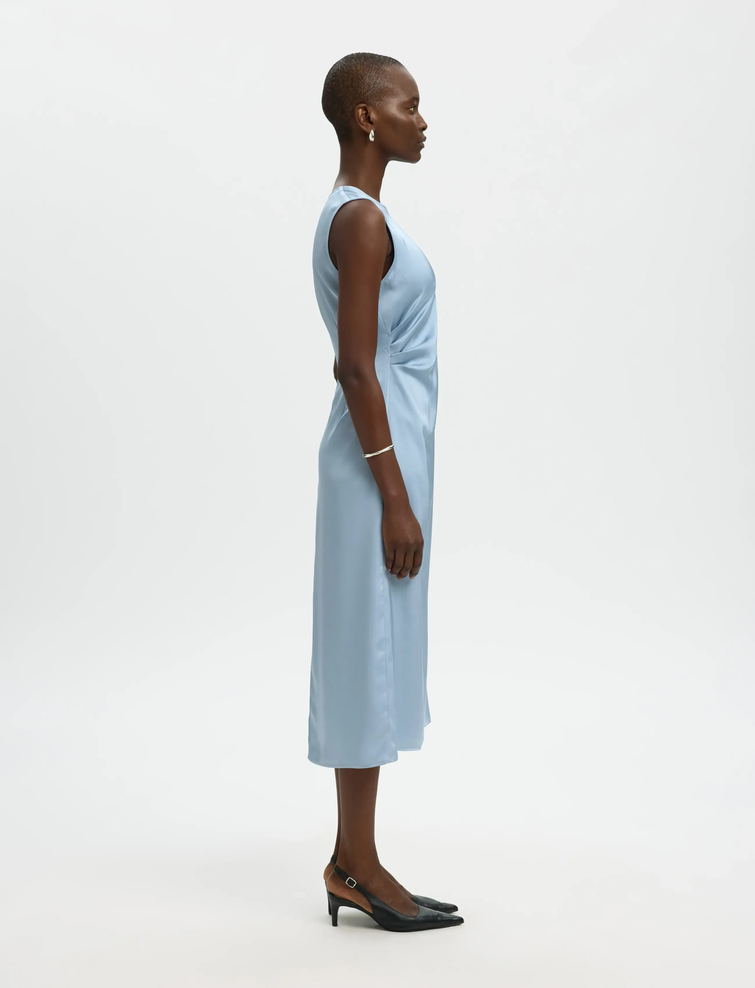 Selected - SLFCHLOE SLIM SL O-NECK MIDI DRESS NOOS - cocktailkjoler - dusty blue - 5
