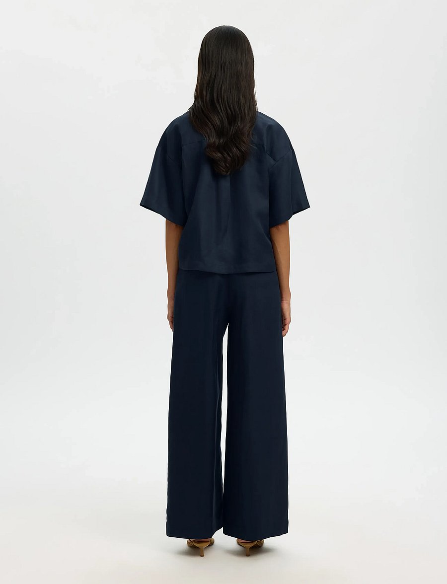 Selected - SLFLYRA 2/4 BOXY LINEN BLEND SHIRT NOOS - kurzärmlige hemden - dark sapphire - 2