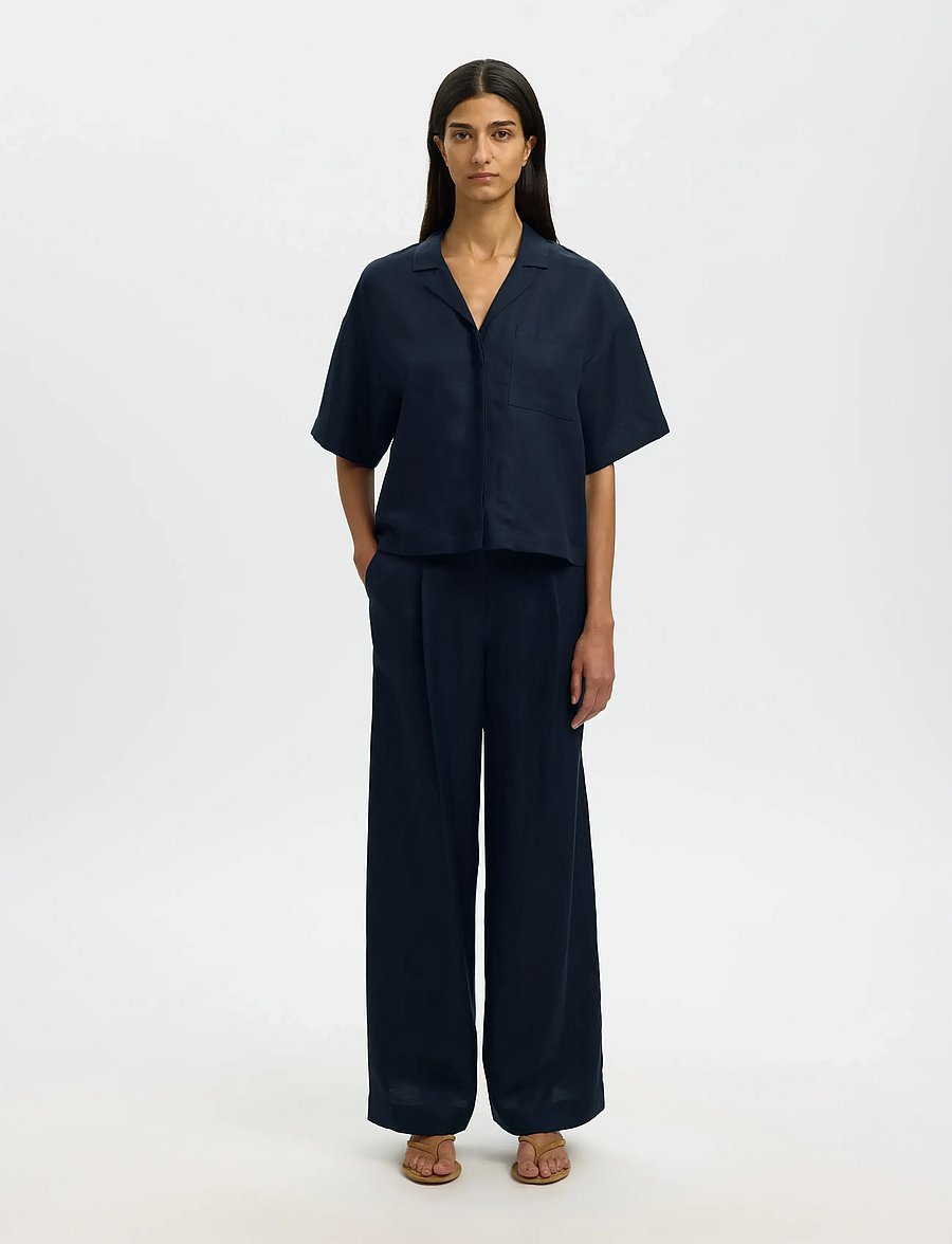 Selected - SLFLYRA 2/4 BOXY LINEN BLEND SHIRT NOOS - kurzärmlige hemden - dark sapphire - 3