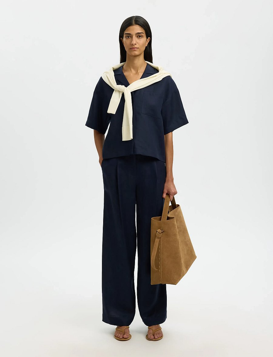 Selected - SLFLYRA HW WIDE LINEN BLEND PANT NOOS - bukser med brede ben - dark sapphire - 4
