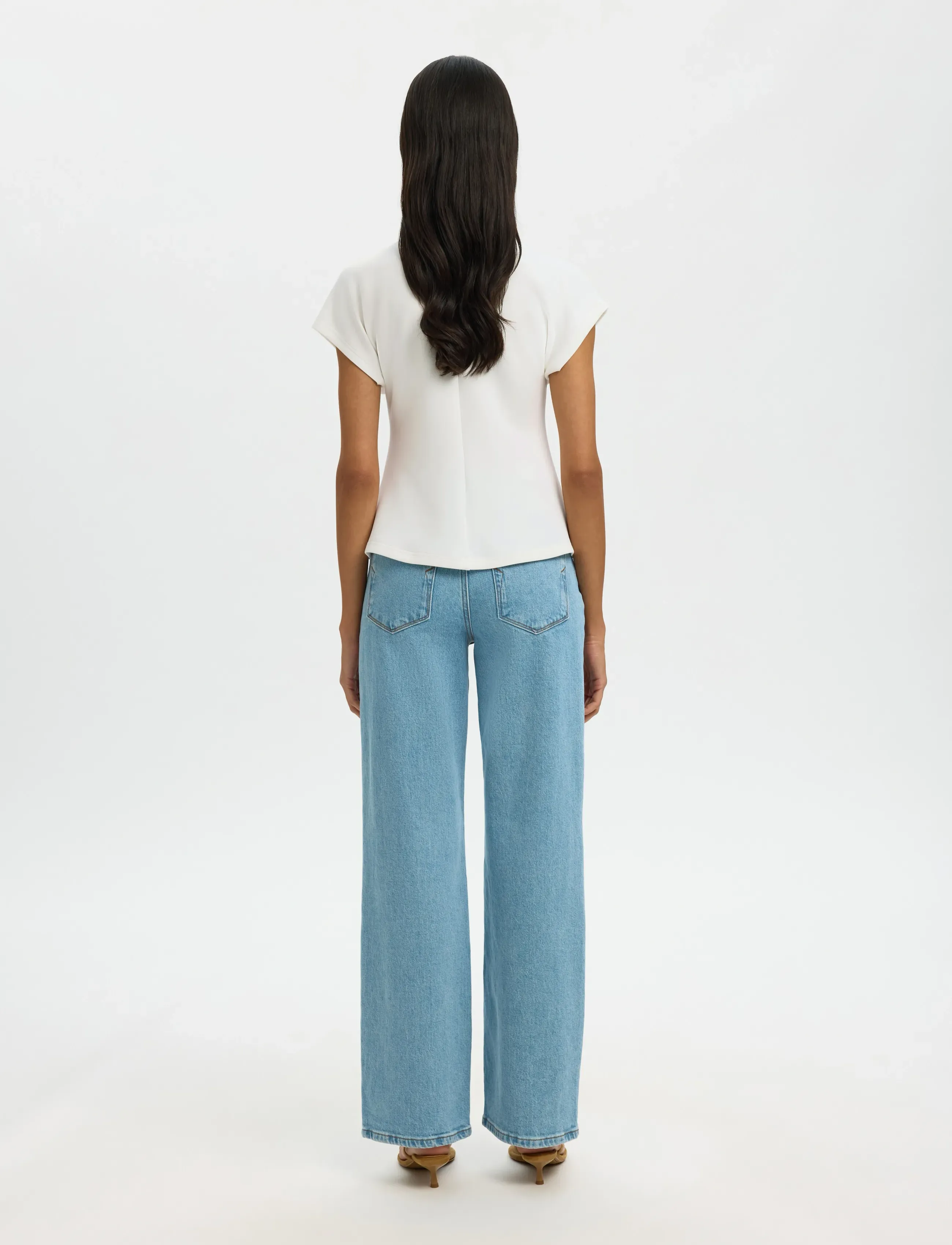 Selected - SLFTENNY SS V-NECK GATHERED TOP NOOS - t-shirts - snow white - 2