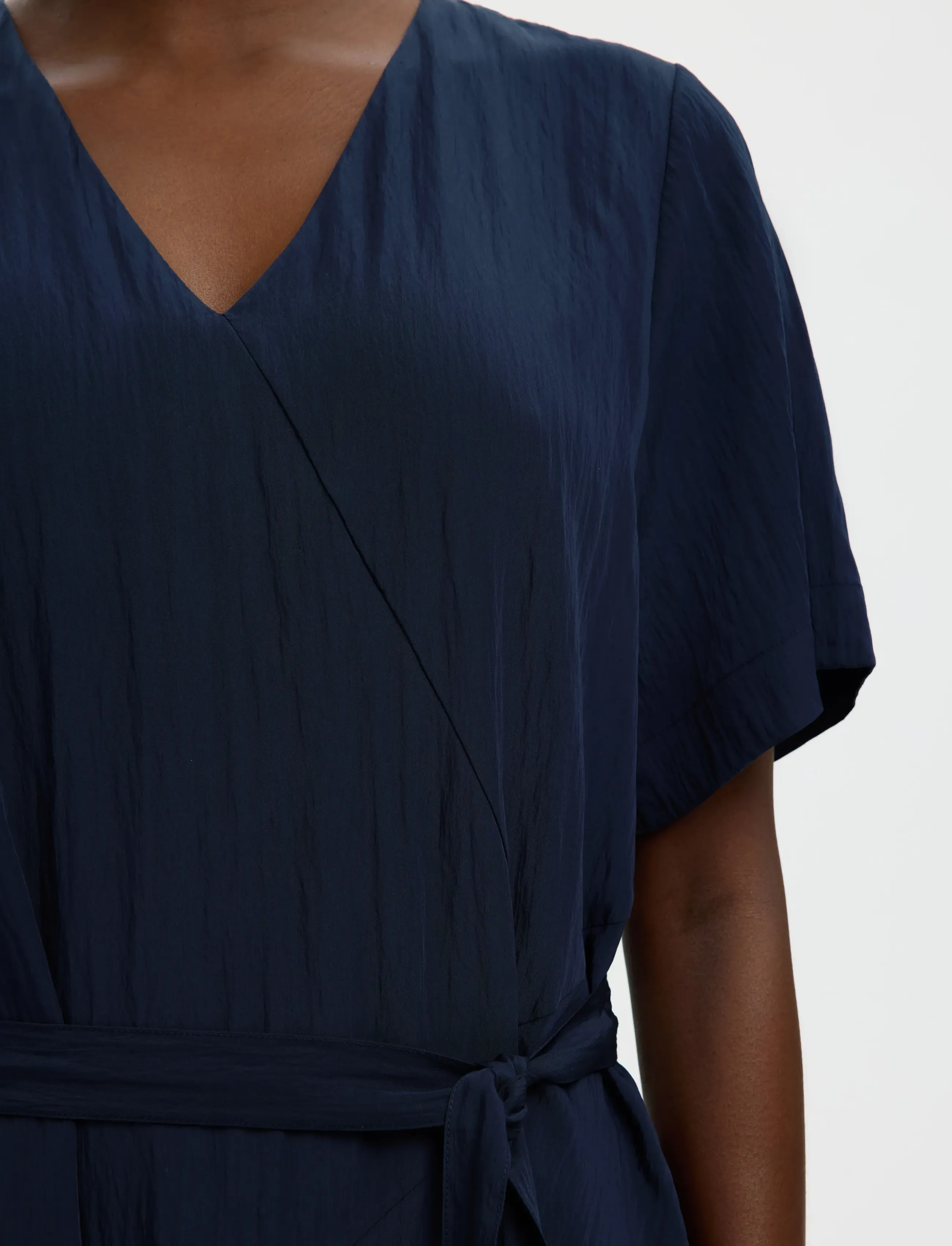 Selected - SLFIONA REGULAR 2/4 ANKLE DRESS B - wrap dresses - dark sapphire - 4