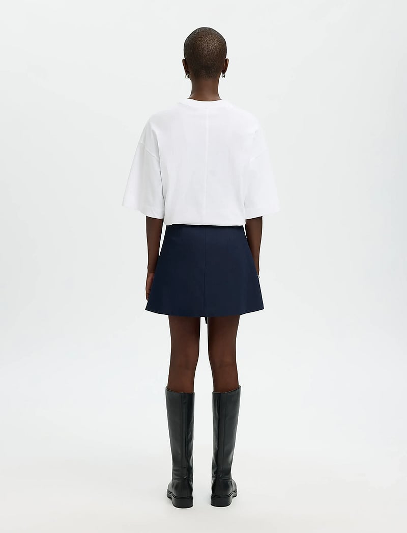 Selected - SLFTORA HW SHORT ASYMETRIC SKIRT B - wickelröcke - dark sapphire - 2