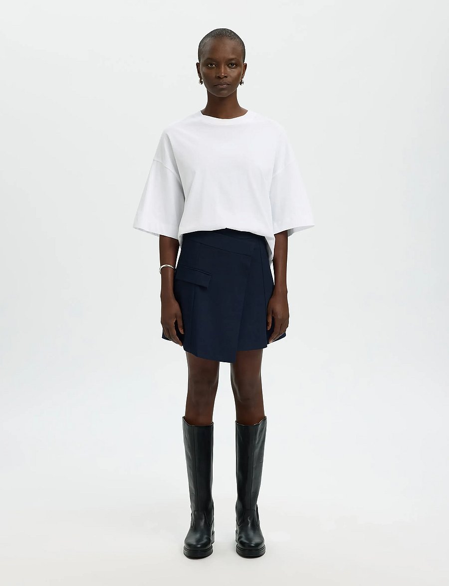 Selected - SLFTORA HW SHORT ASYMETRIC SKIRT B - wickelröcke - dark sapphire - 3