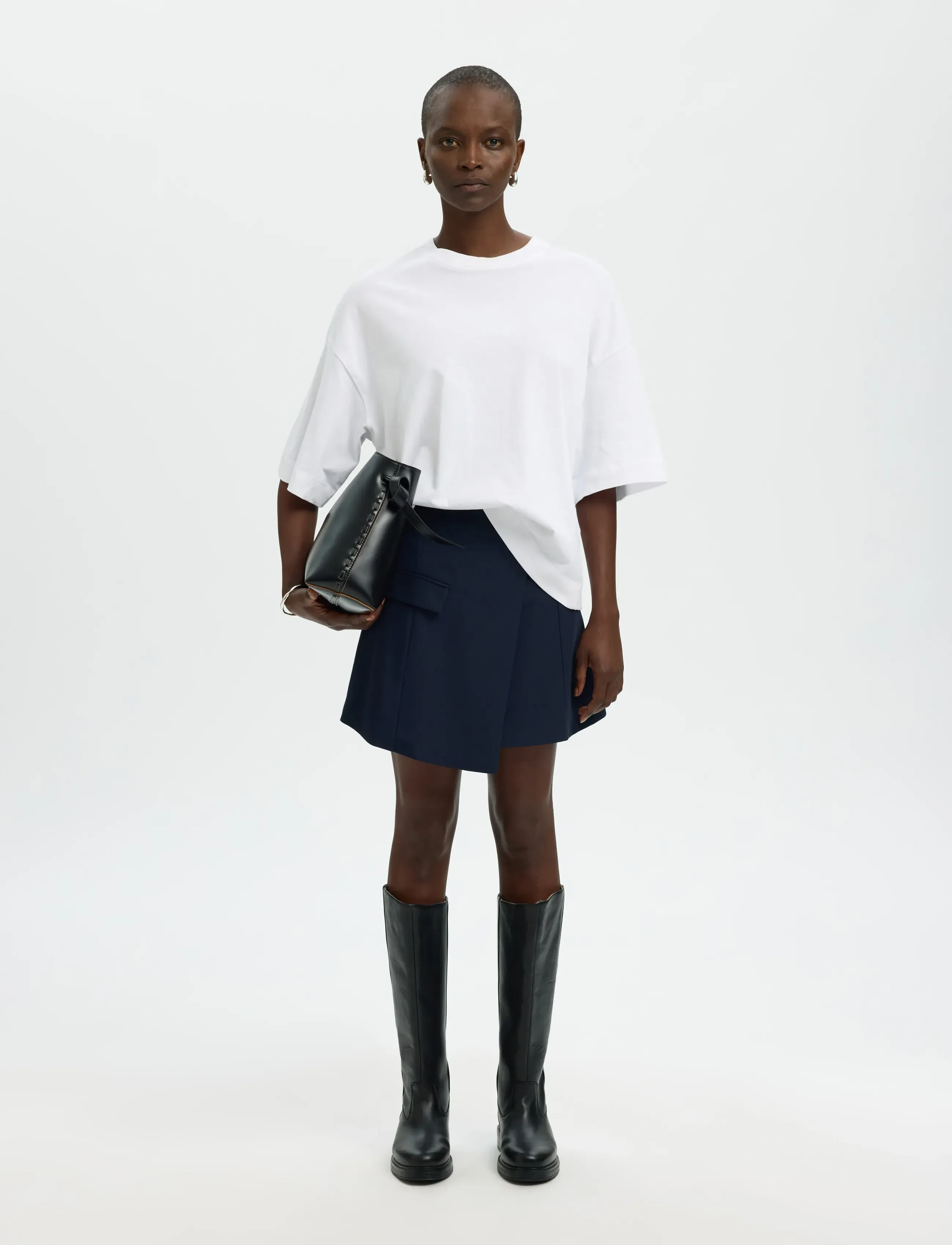 Selected - SLFTORA HW SHORT ASYMETRIC SKIRT B - jupes portefeuille - dark sapphire - 5