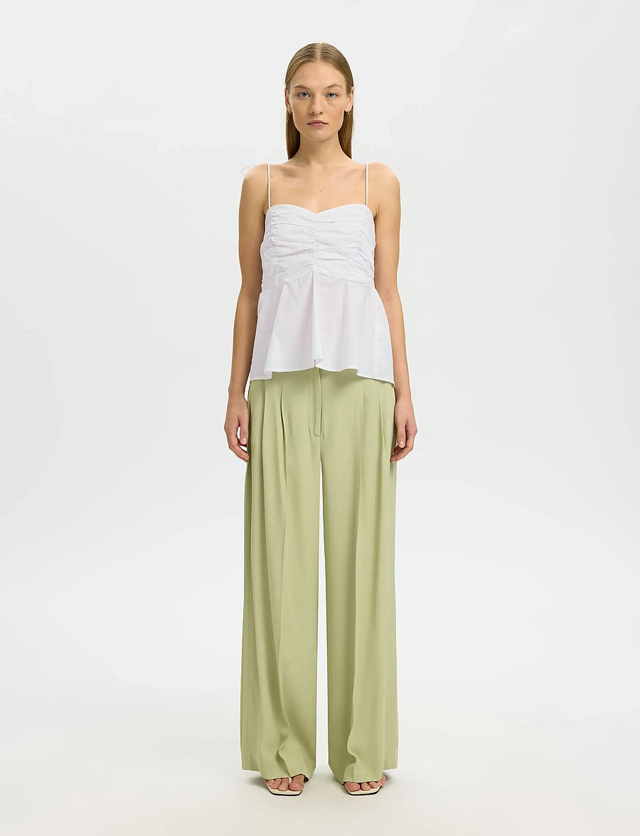 Selected - SLFDELIA STRAP TOP B - varrukateta pluusid - bright white - 3