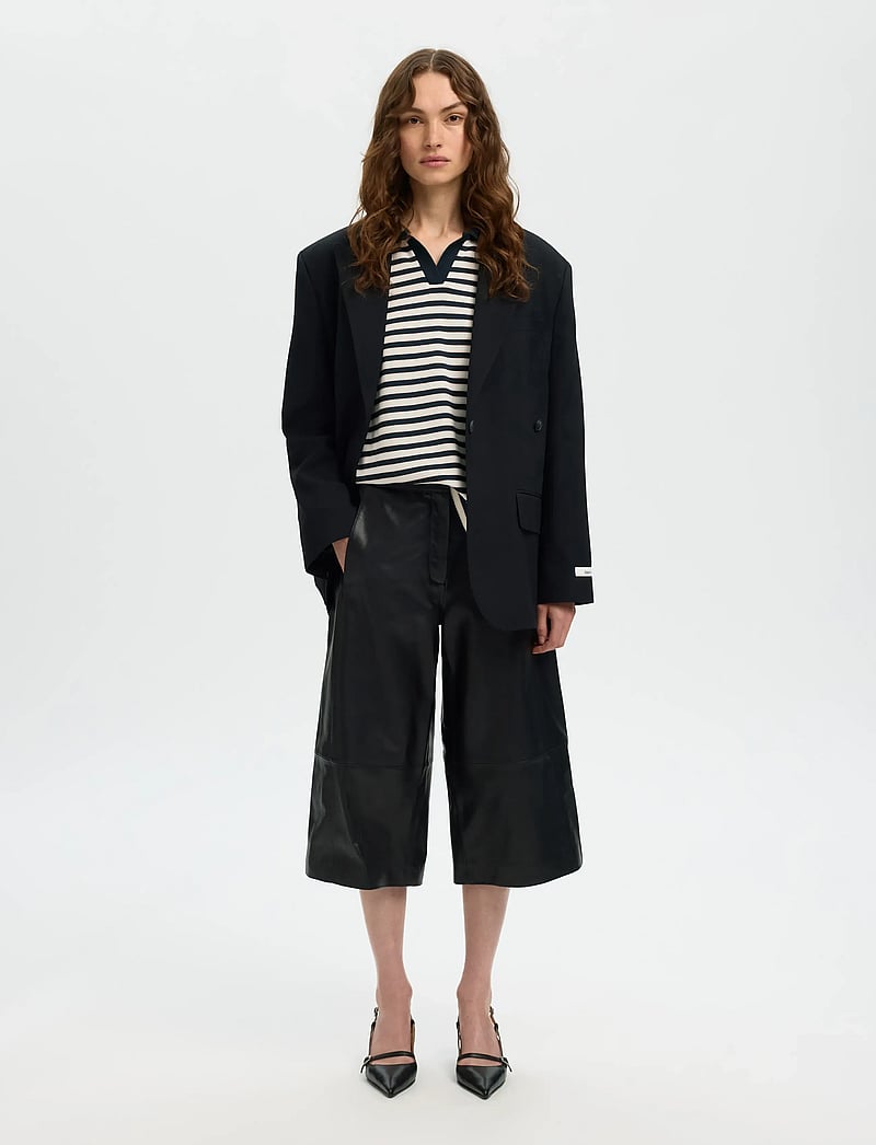 Selected - SLFGIGI HW LEATHER CULOTTES - culottes - black - 5