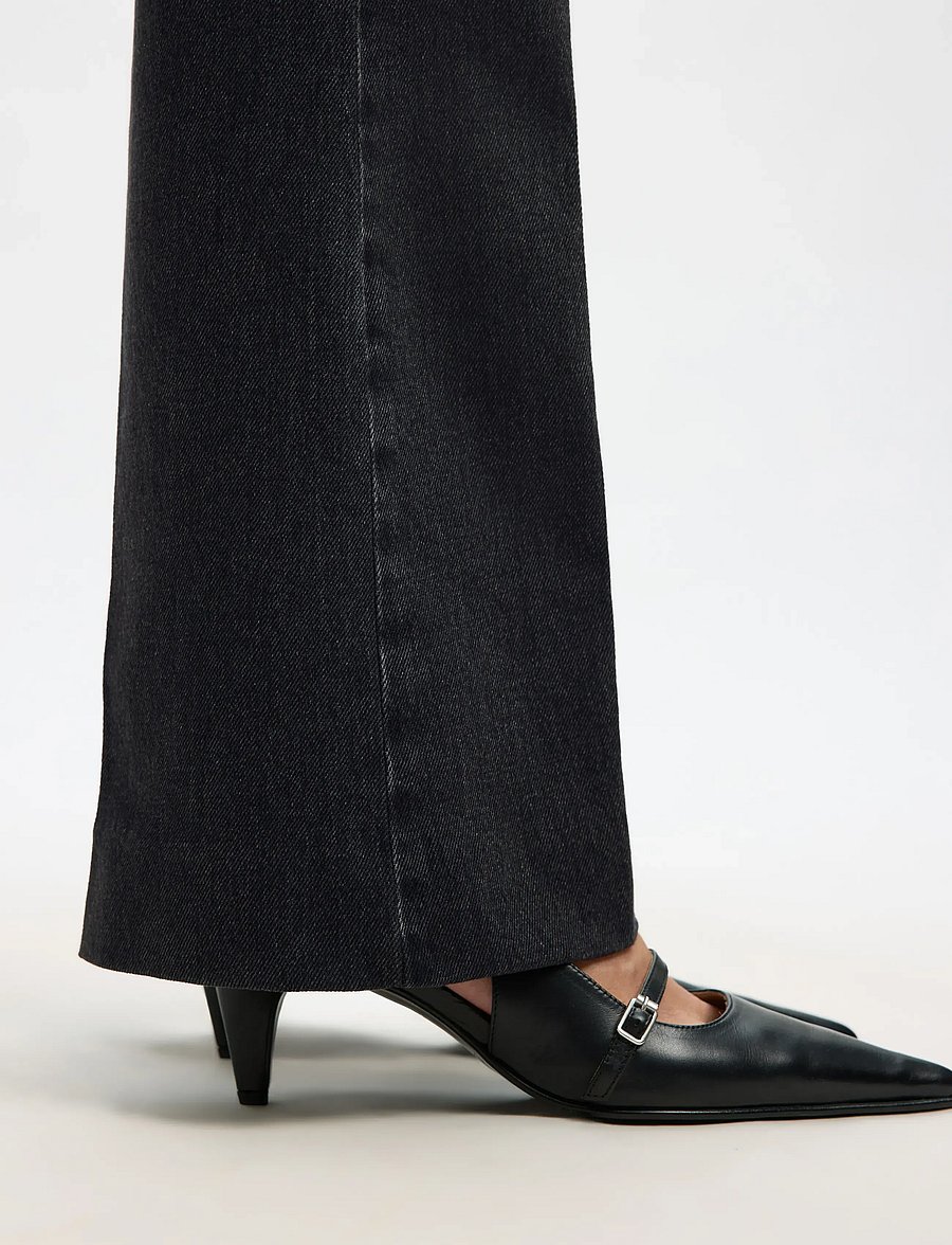 Selected - SLFJULIE-KORI HW FLARED JEANS EX - schlaghosen - black denim - 4