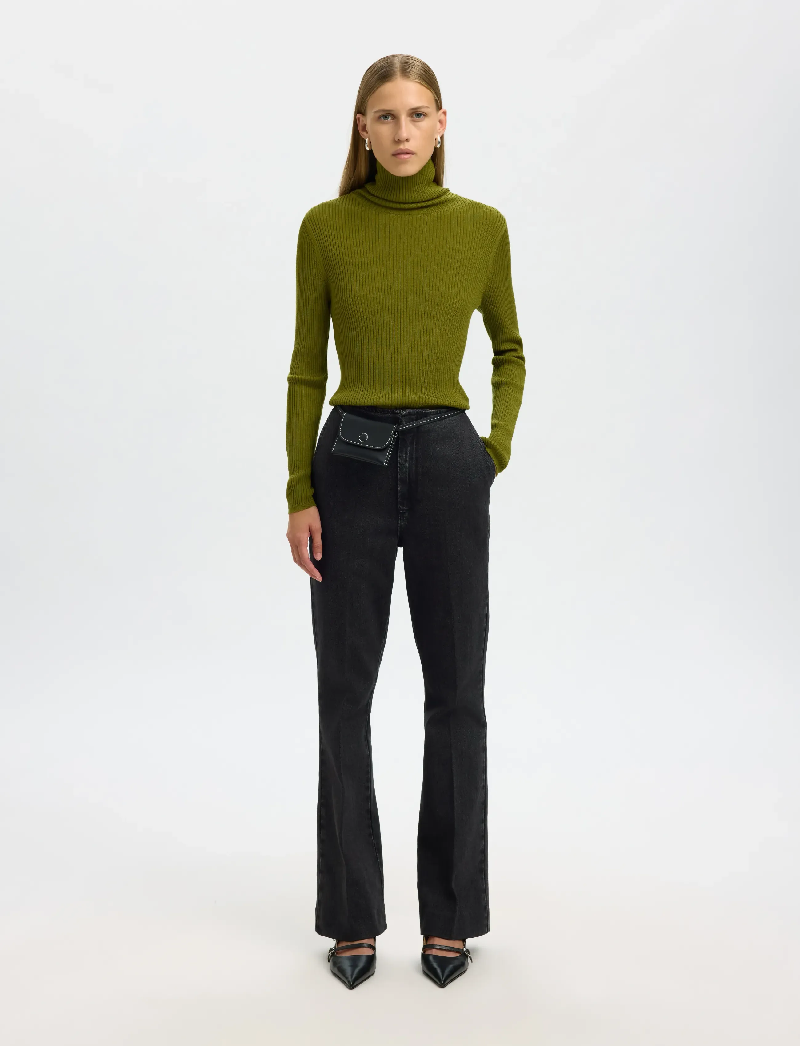 Selected - SLFJULIE-KORI HW FLARED JEANS EX - flared jeans - black denim - 5