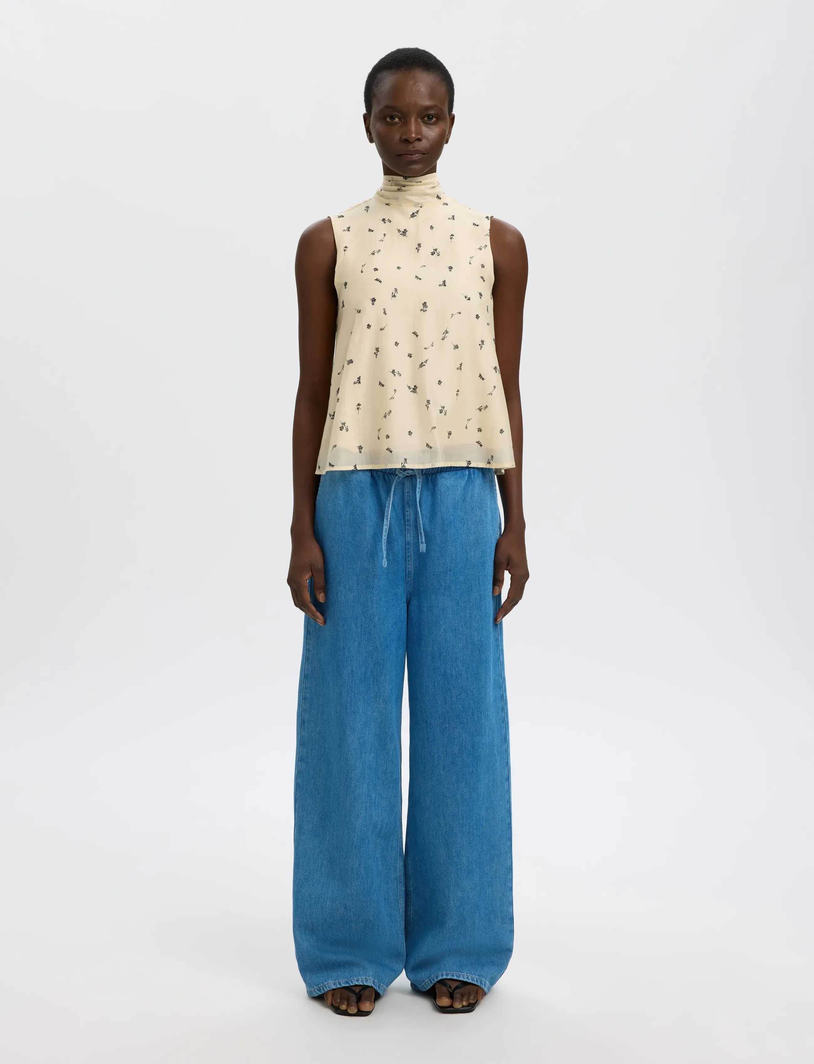 Selected - SLFRELAXED TENNA HW JEANS - brede jeans - medium blue denim - 3