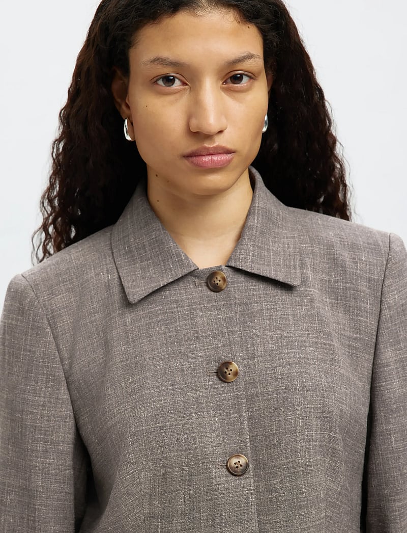 Selected - SLFRAE SUN BLAZER - vienaeiliai švarkai - dark sand melange - 3