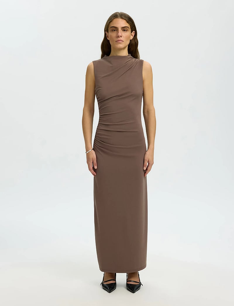 Selected - SLFMOA SL ANKLE DRESS EX - abendkleider - chocolate chip - 3