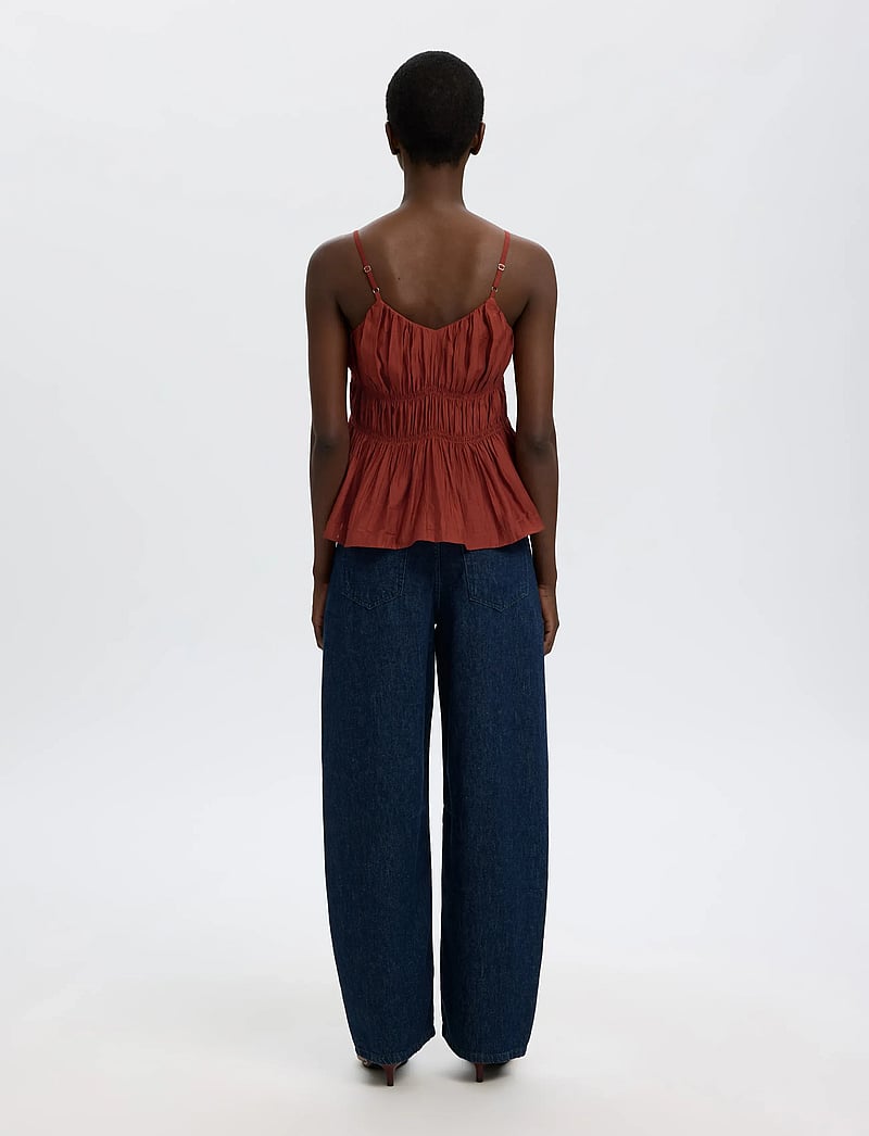 Selected - SLFJACKIE STRAP TOP B - Ærmeløse bluser - cherry mahogany - 2