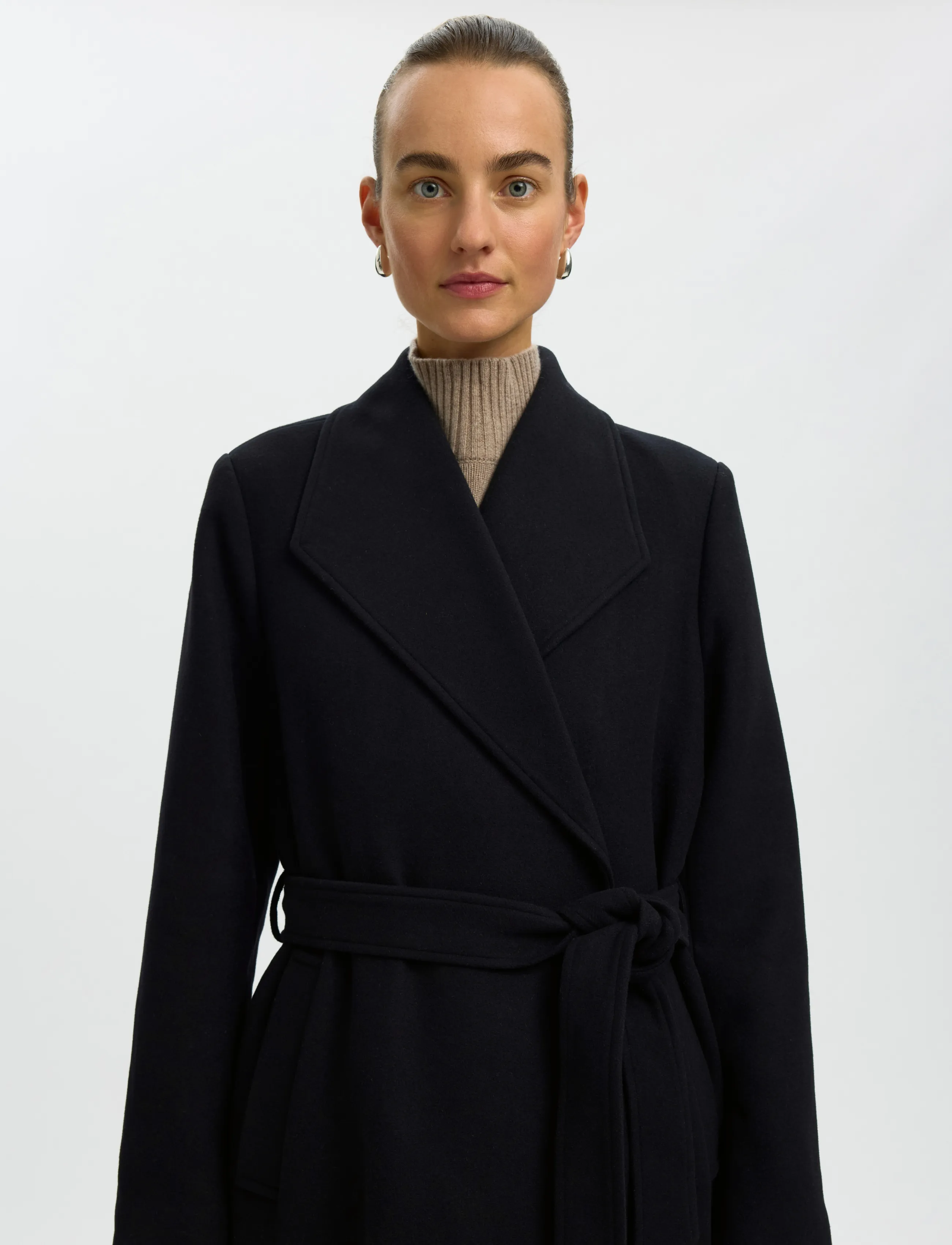 Selected - SLWZIA-ROSA WOOL BLEND COAT NOOS - black - 4