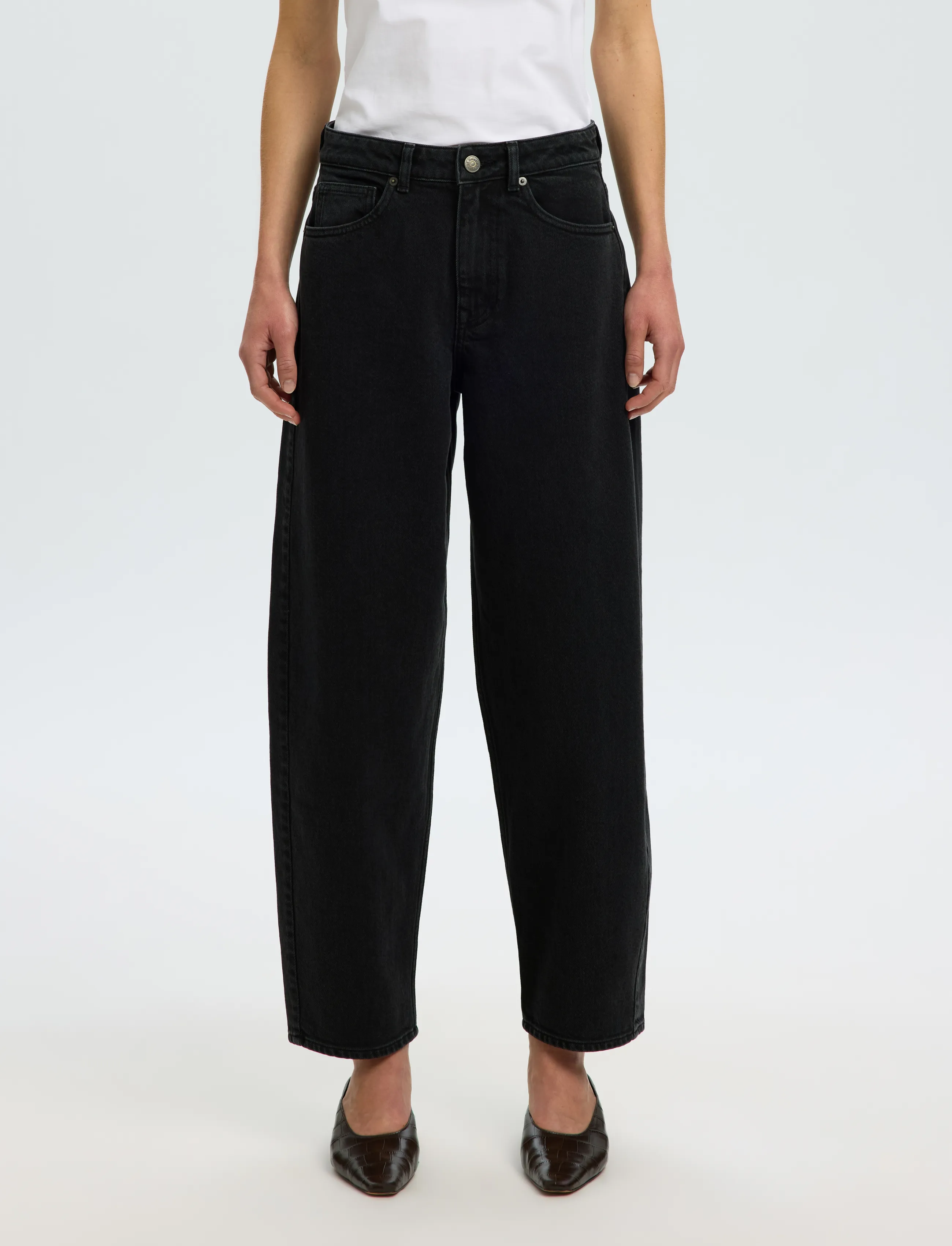 Selected SLWBARREL BEA-KORI HW JEANS NOOS - Brede jeans - BLACK DENIM / black