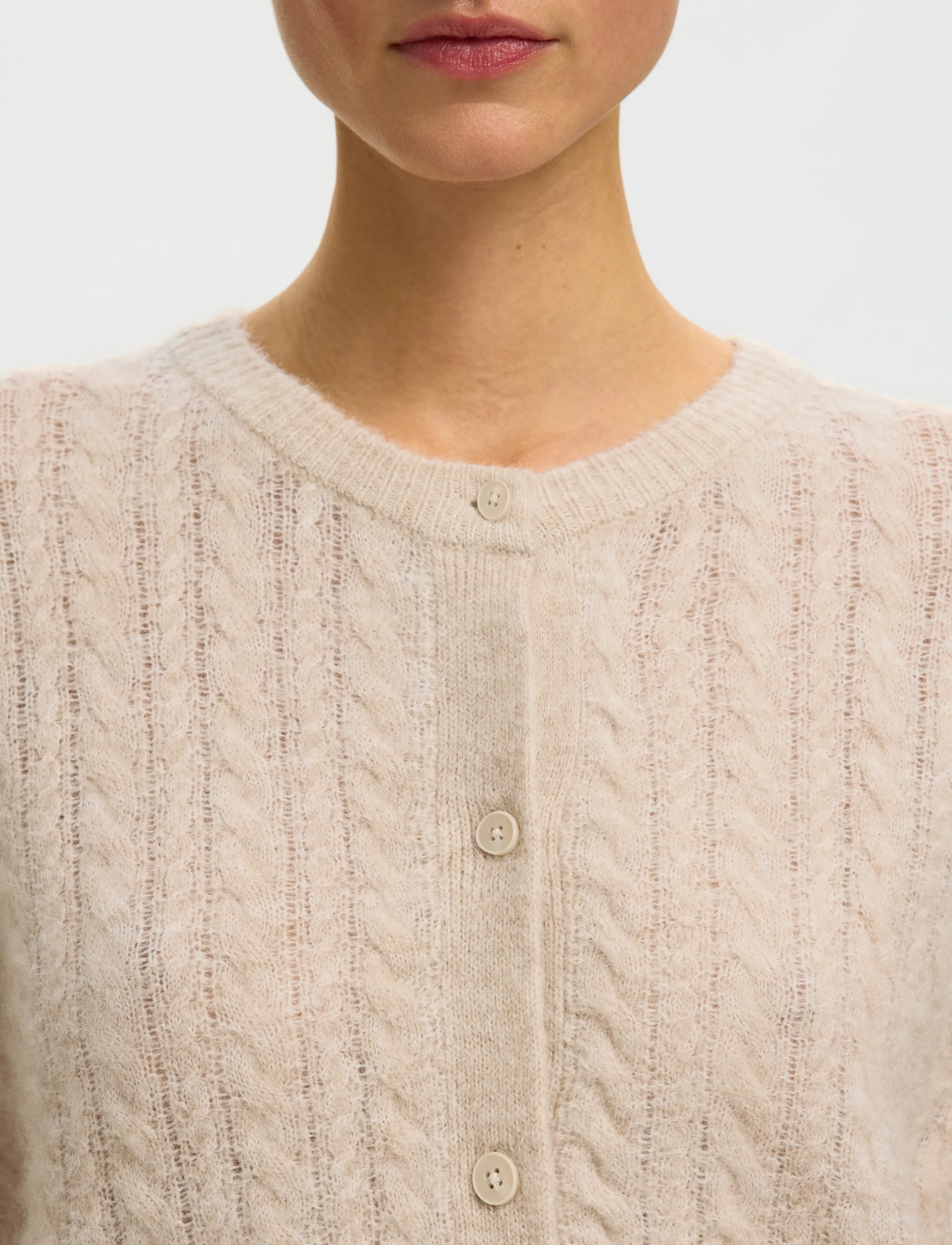 Selected - SLWLULU NEW LS KNIT CABLE CARDIGAN NOOS - strickjacken - birch - 4