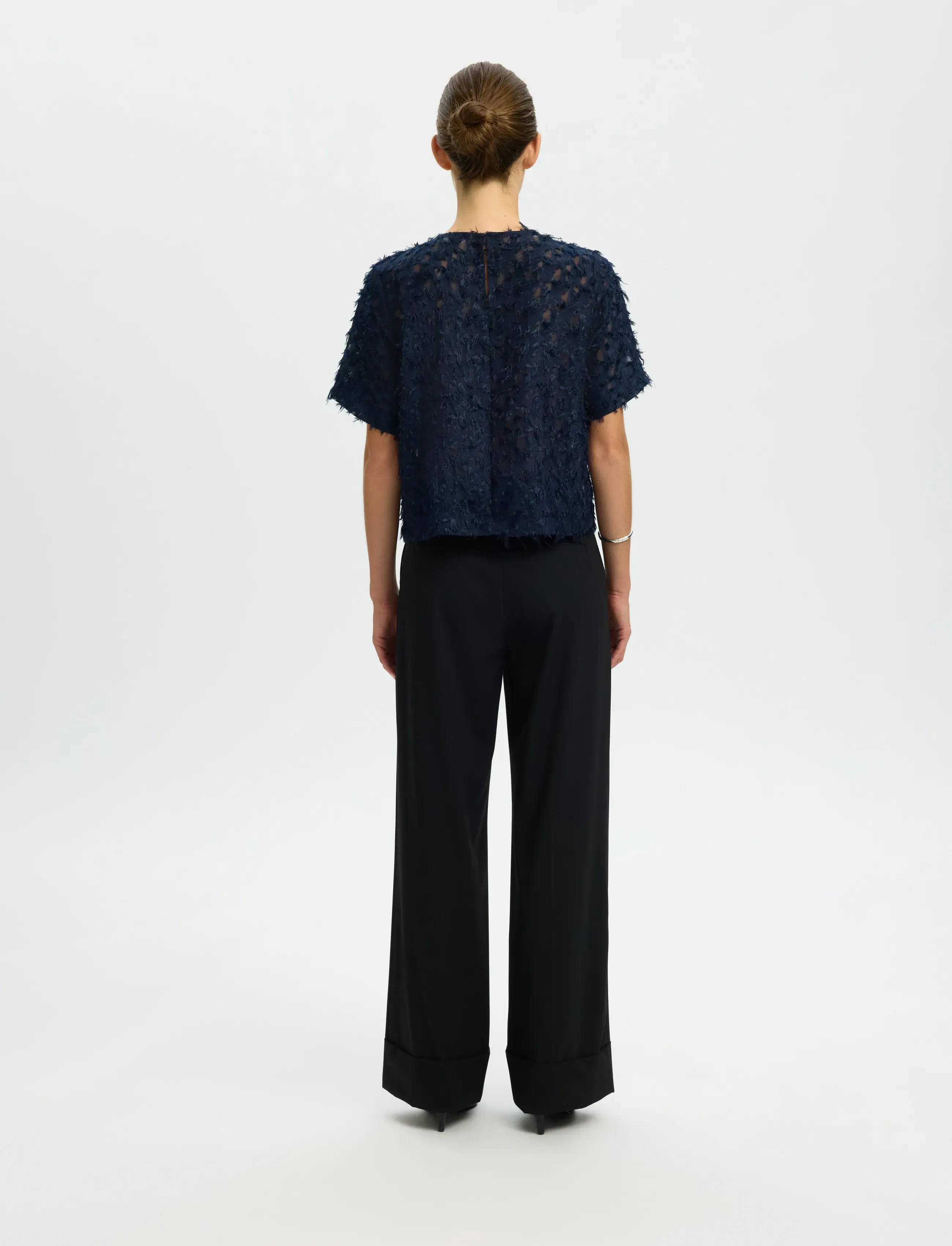 Selected - SLFMARION SS O-NECK TOP EX - stutterma blússur - dark sapphire - 2