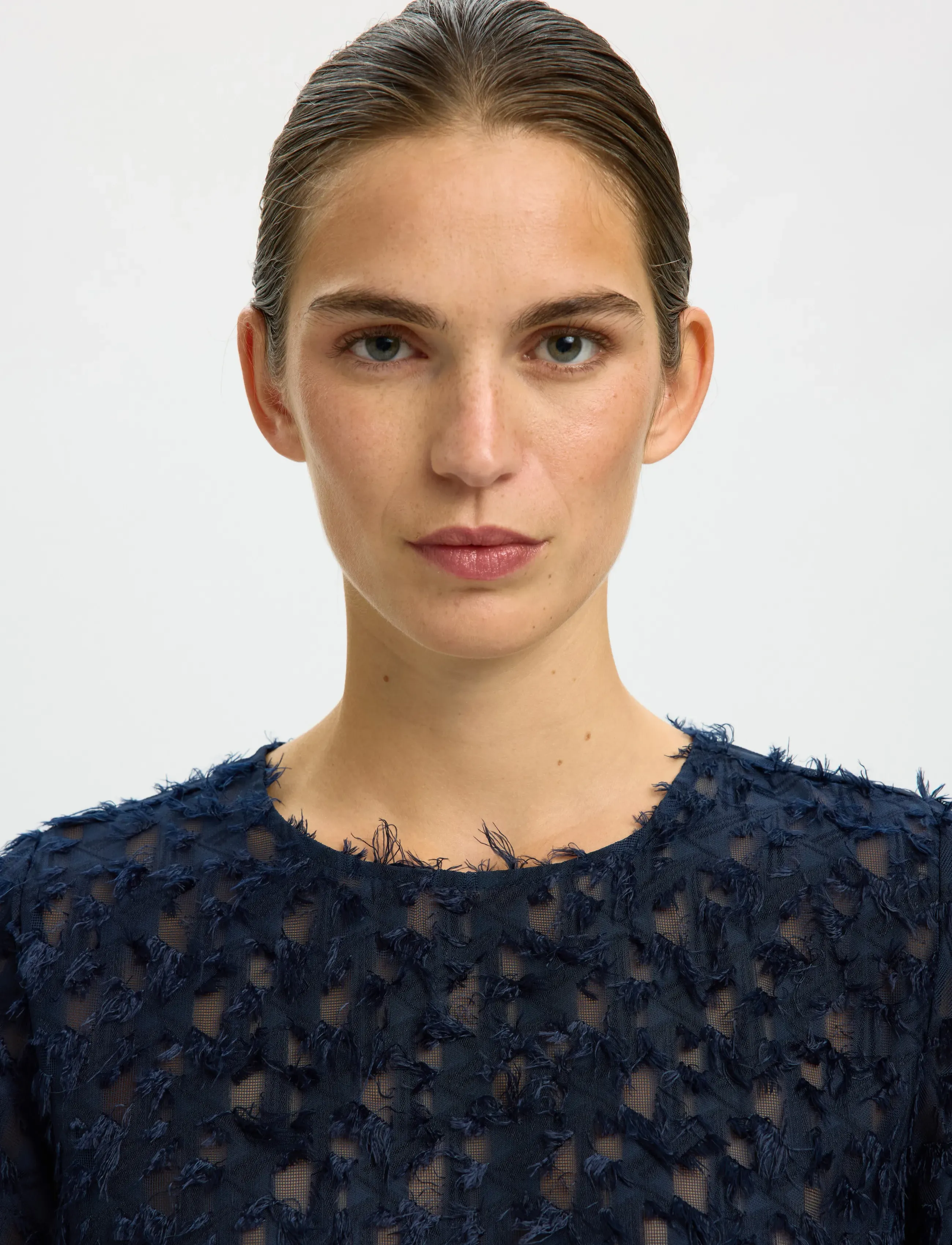 Selected - SLFMARION SS O-NECK TOP EX - stutterma blússur - dark sapphire - 3