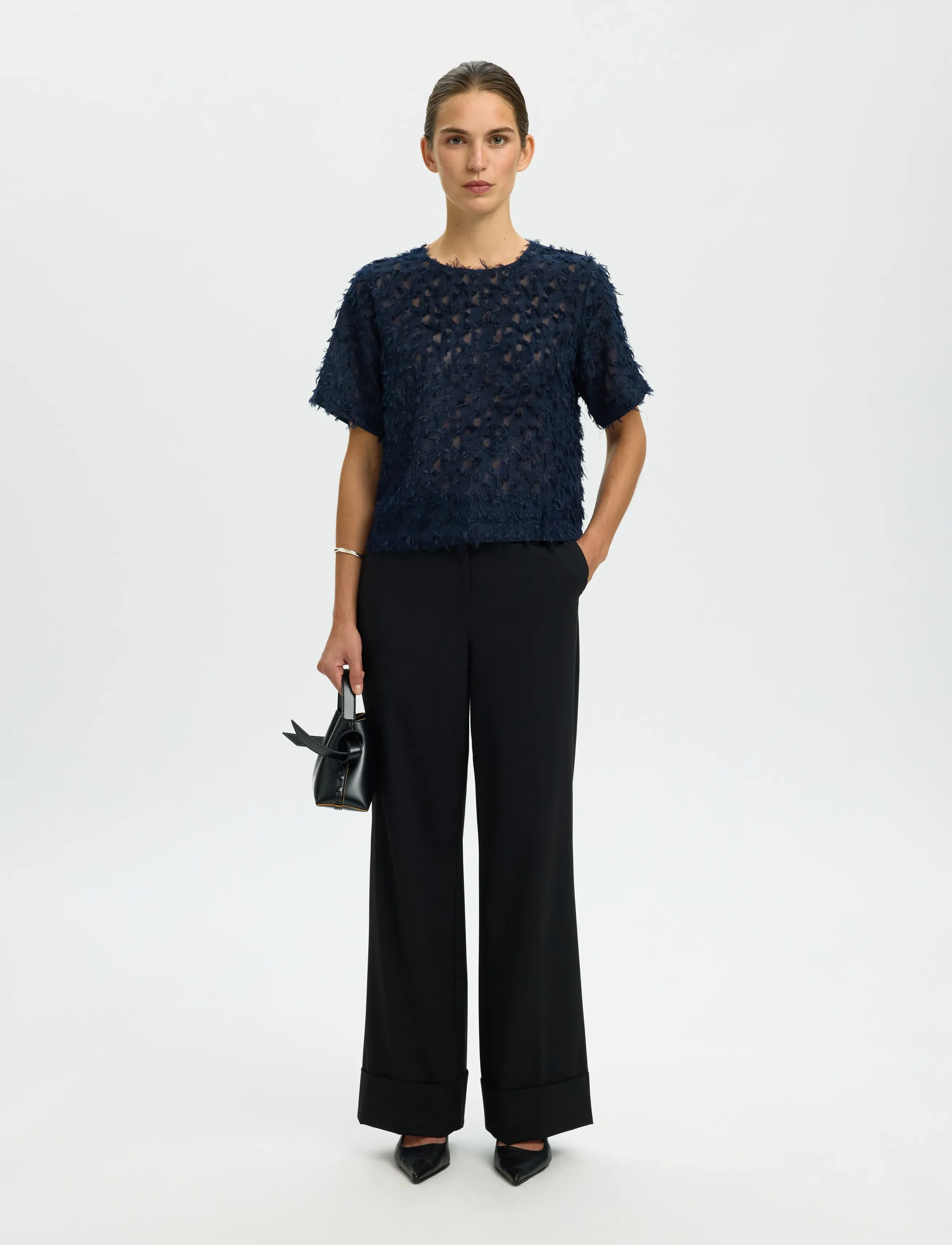 Selected - SLFMARION SS O-NECK TOP EX - stutterma blússur - dark sapphire - 4